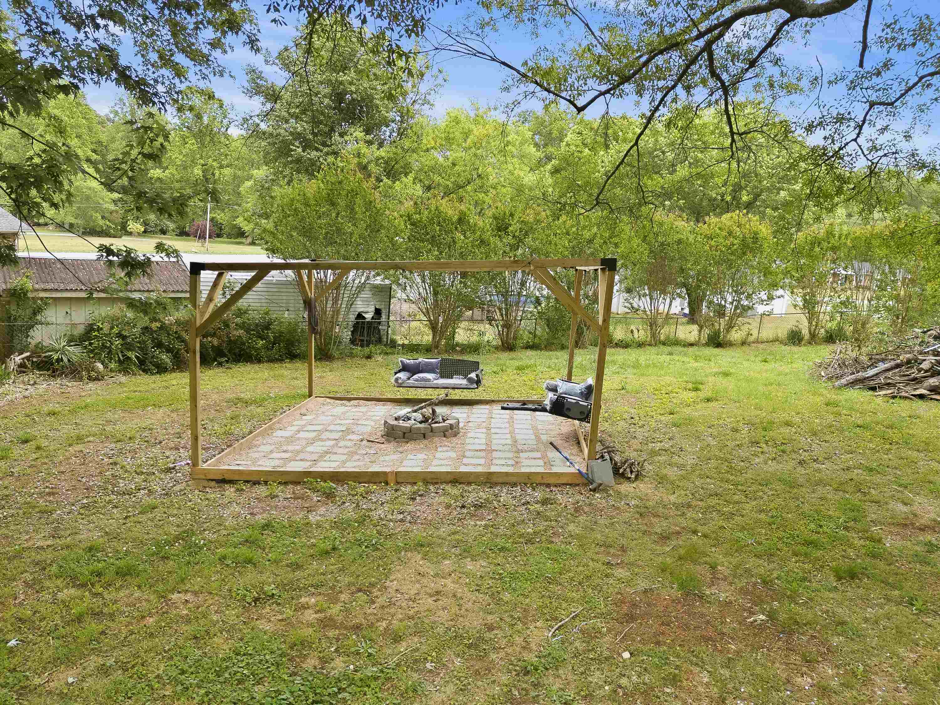 116 Winston Way Property Photo 39