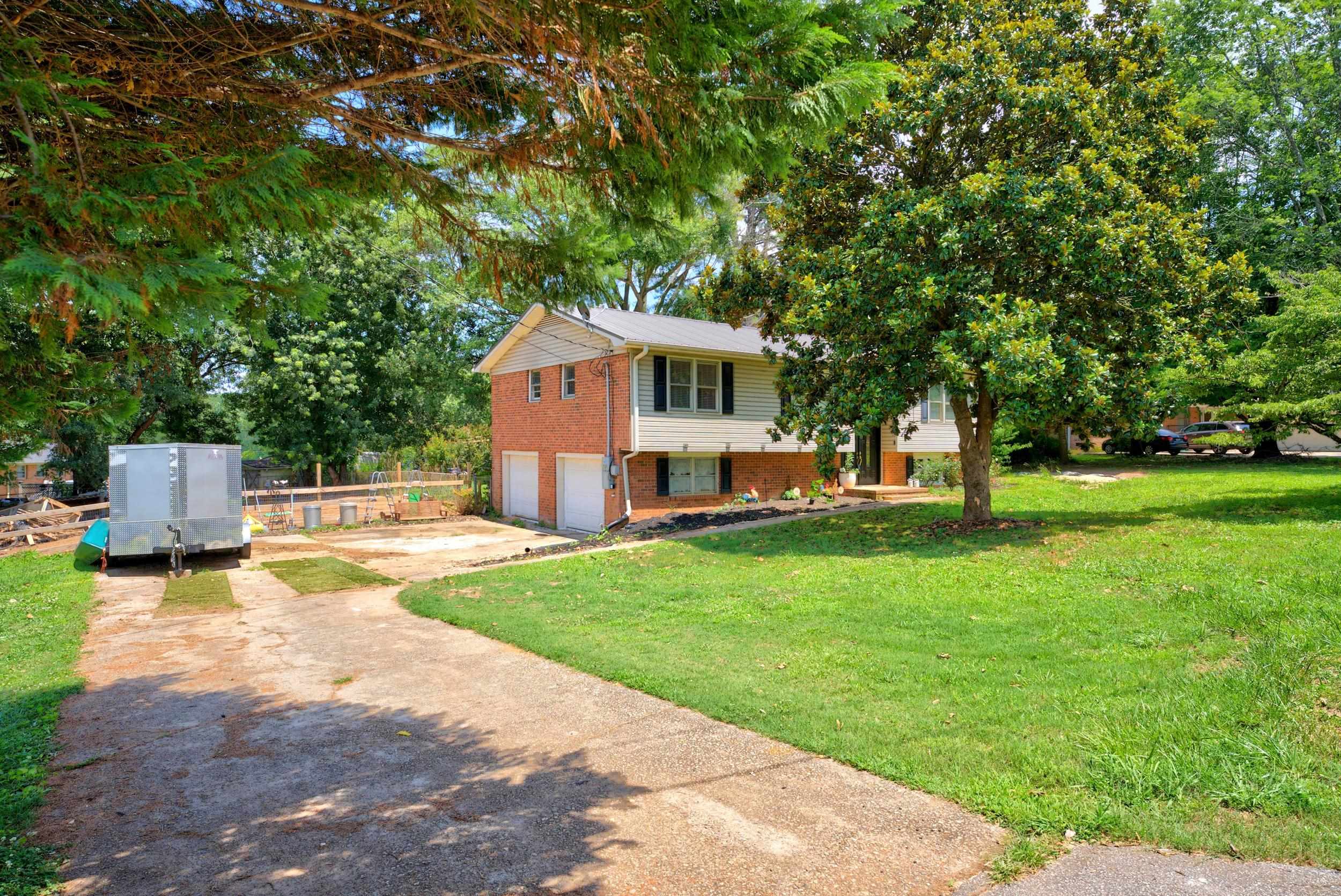 116 Winston Way Property Photo 43