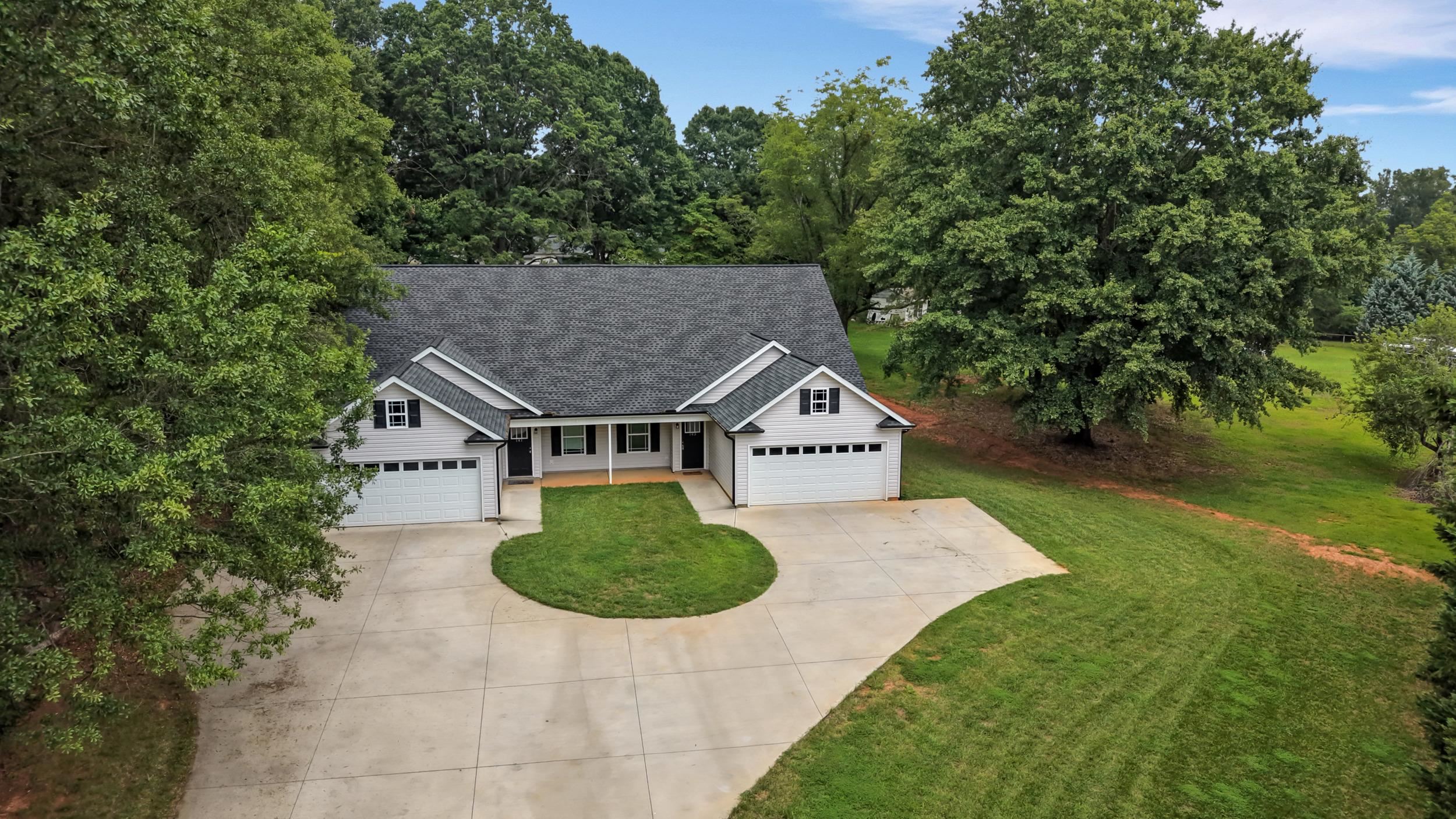 340221 Property Photo 31