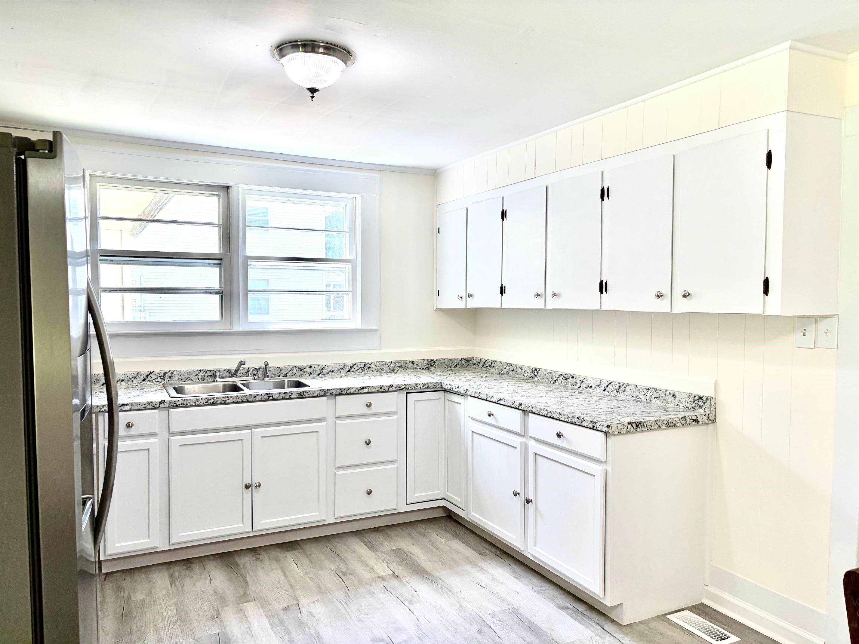 14 F Street Property Photo 11