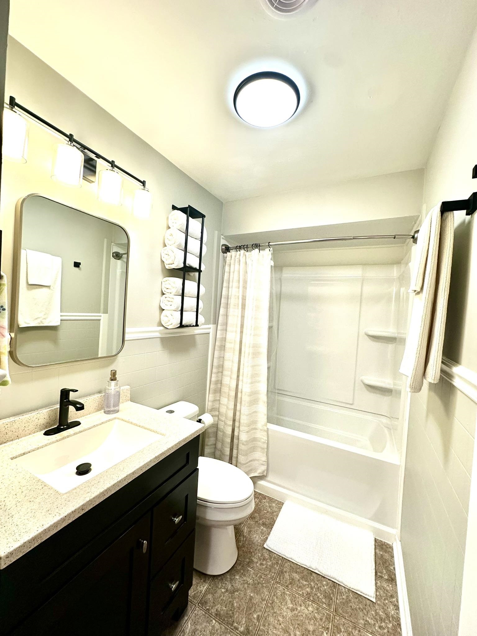 400 Wadsworth Road Property Photo 22