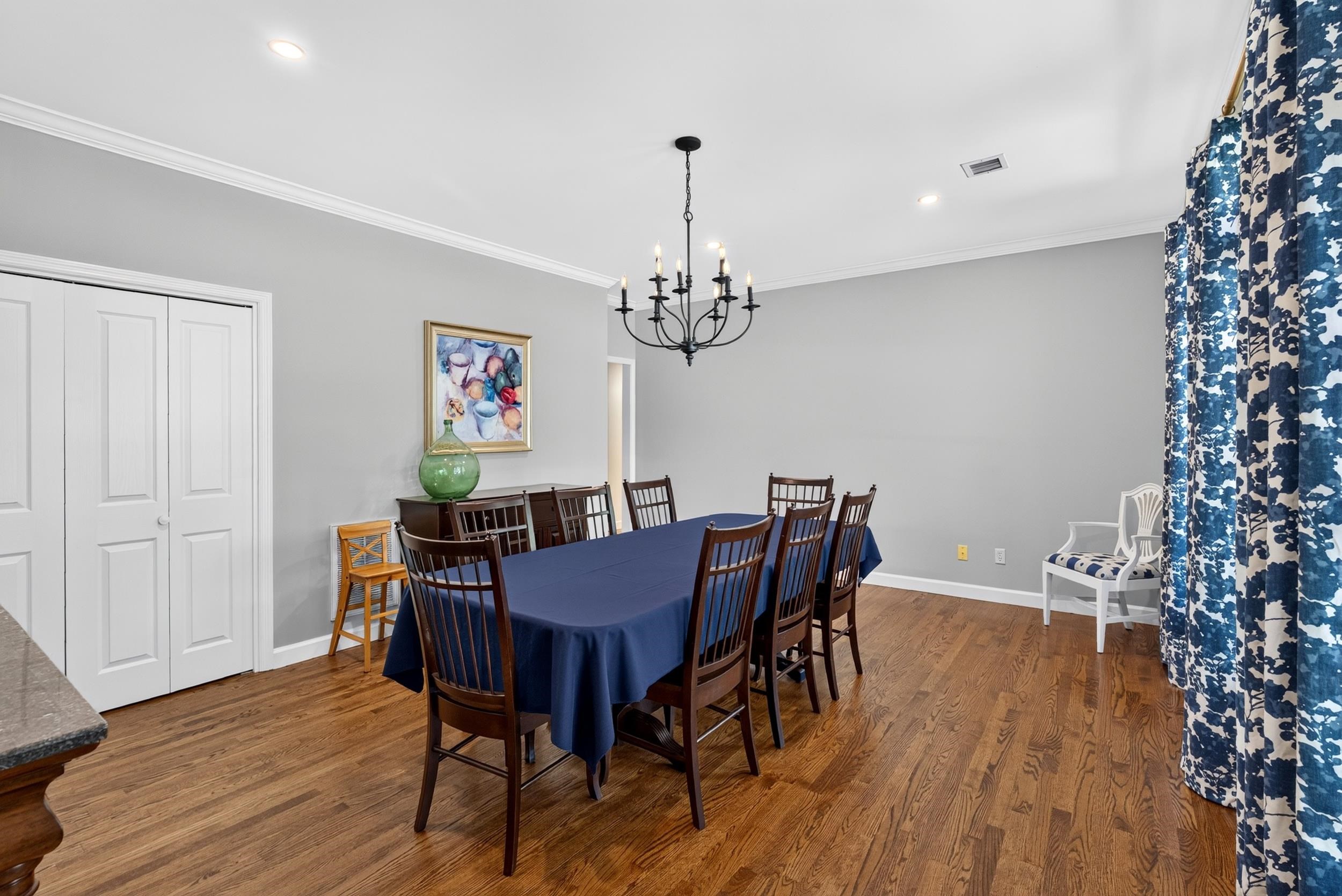 216 Muirfield Drive Property Photo 13