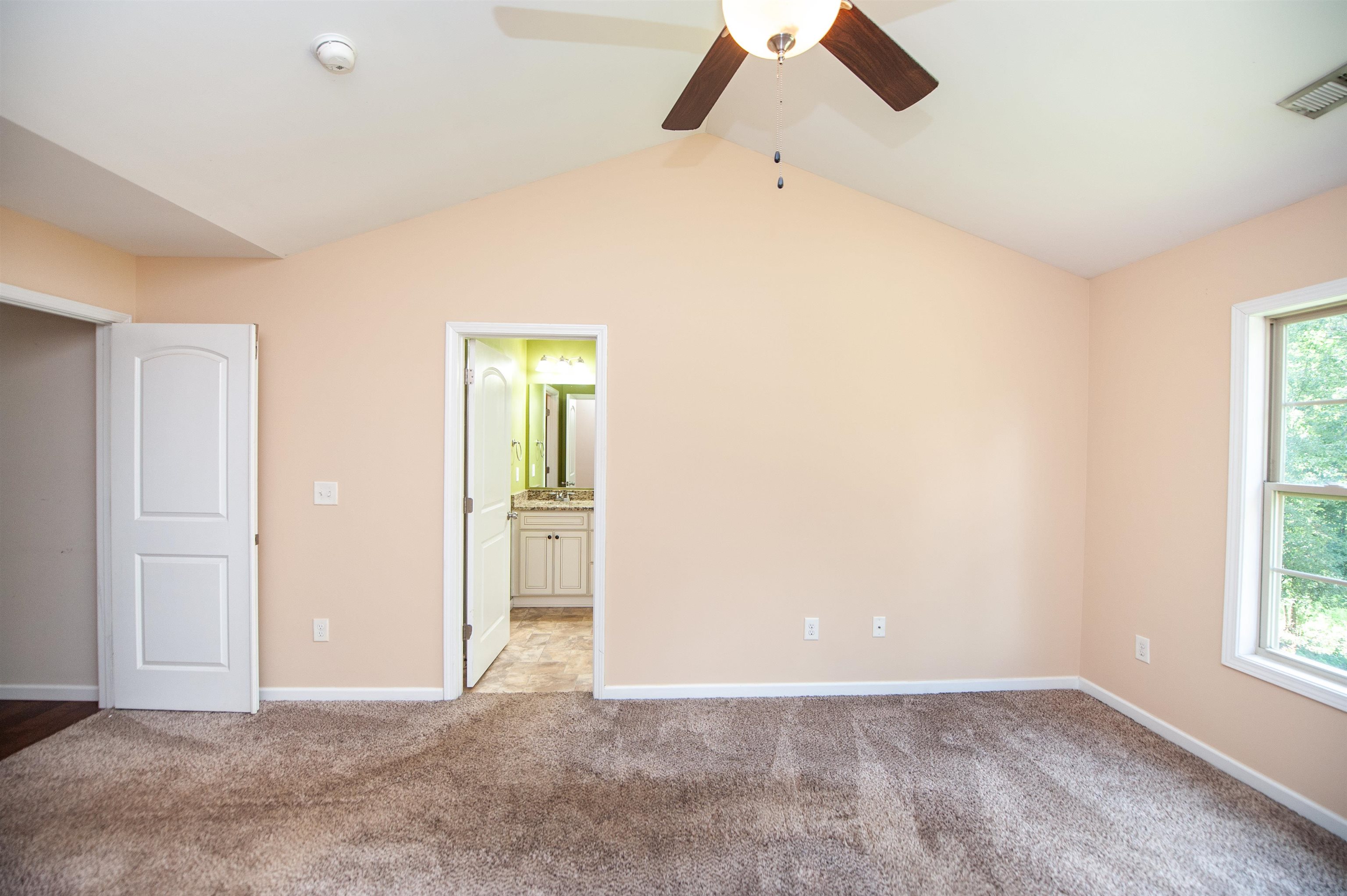 121 Albus Dr. Property Photo 16