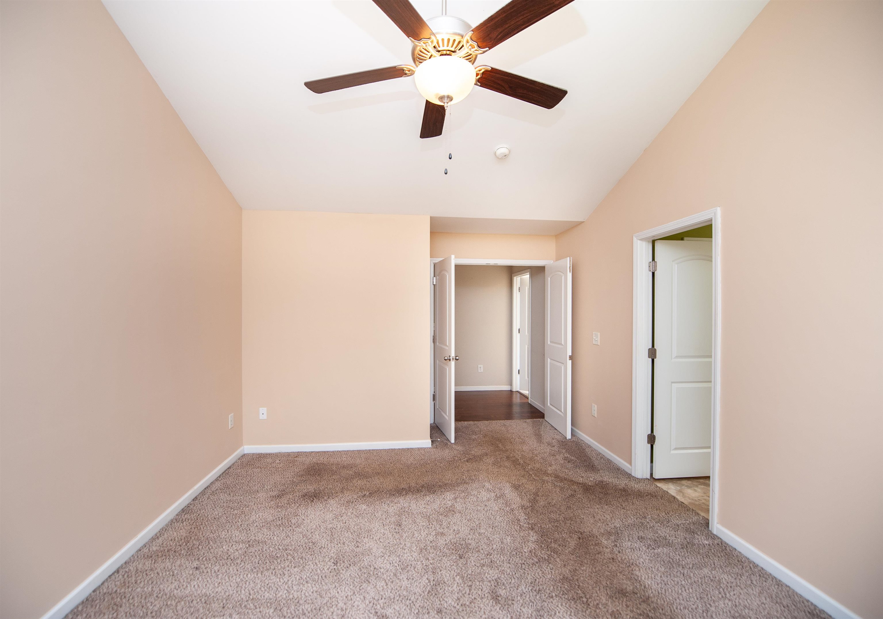 121 Albus Dr. Property Photo 18