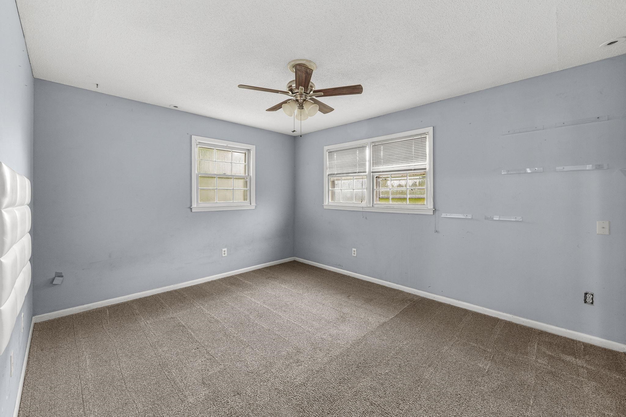101 Hendrix Court Property Photo 23