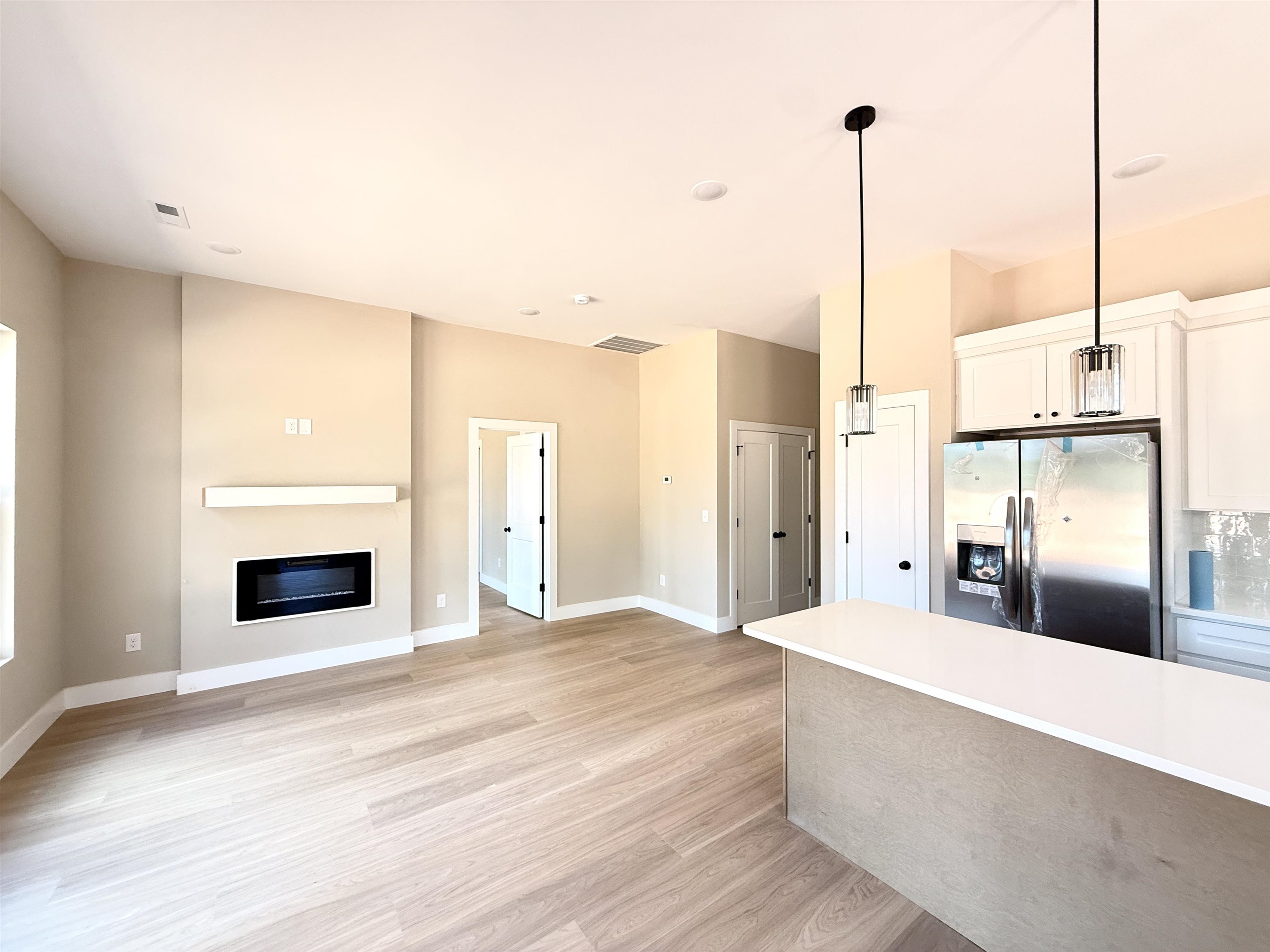 1408 Dorset Drive Property Photo 4