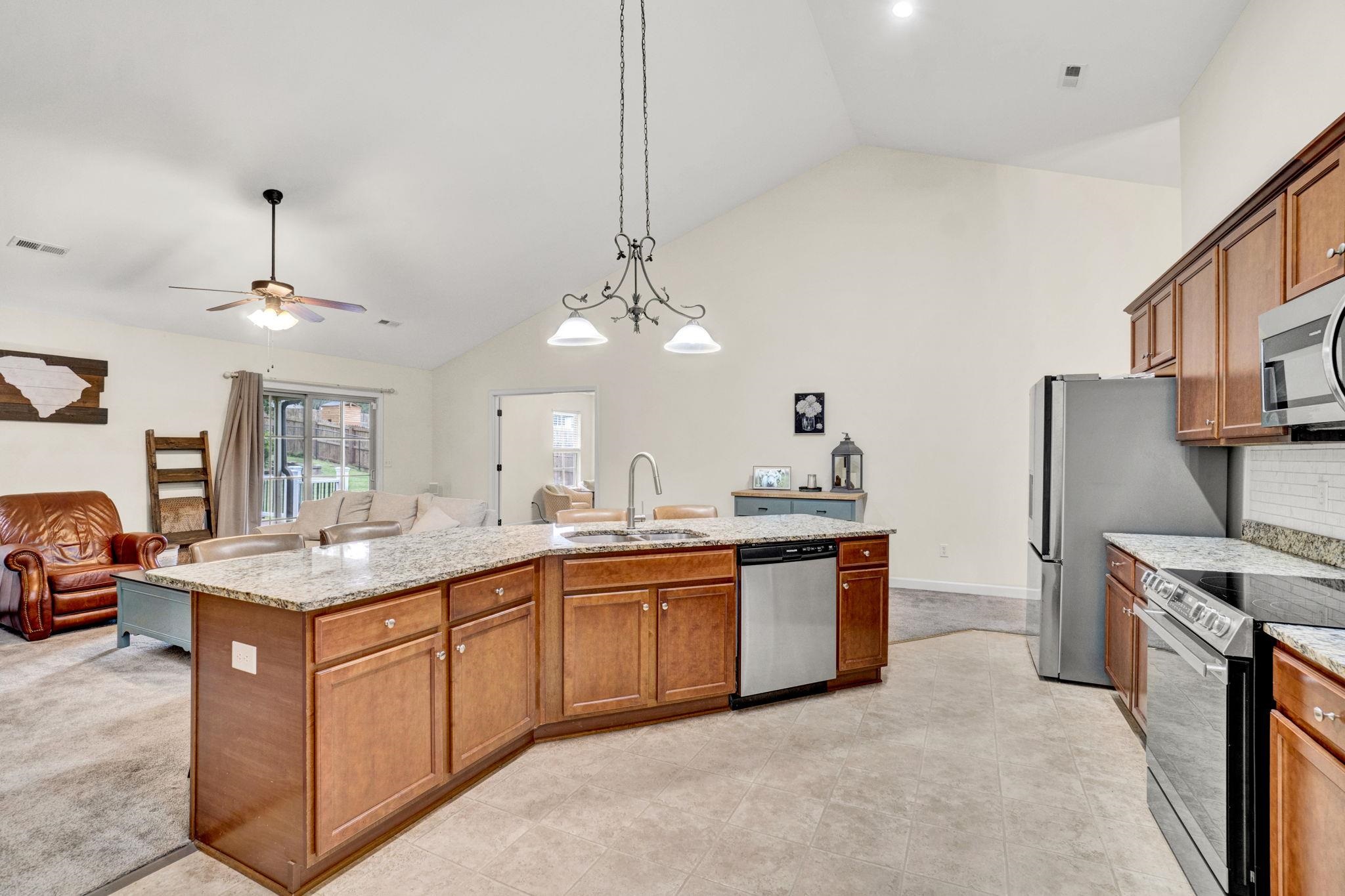 305 Bent River Drive Property Photo 13