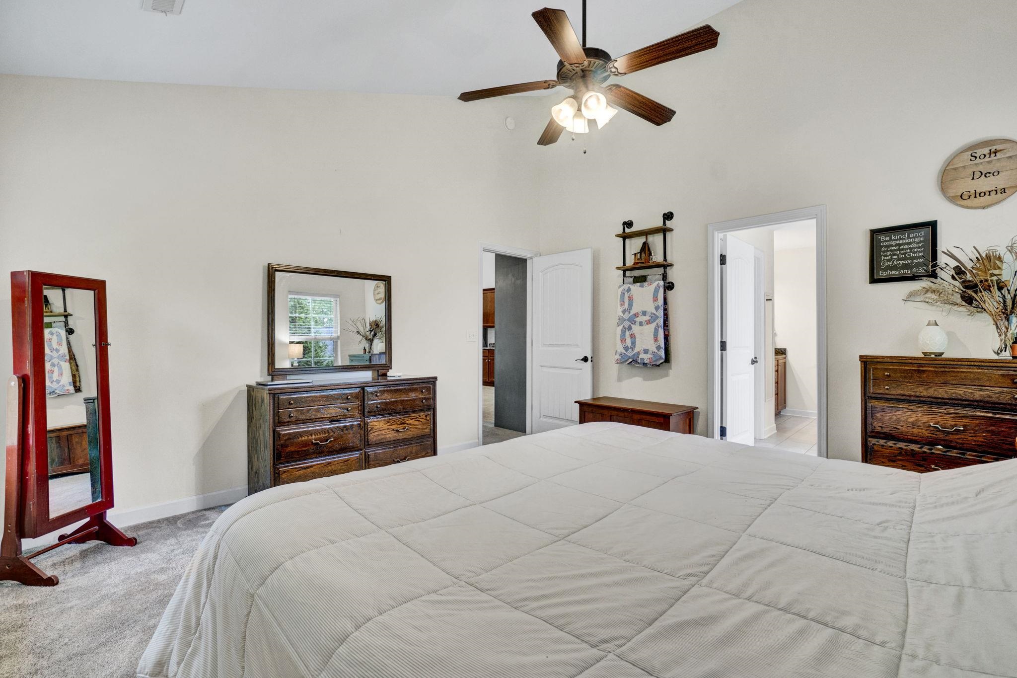 305 Bent River Drive Property Photo 24