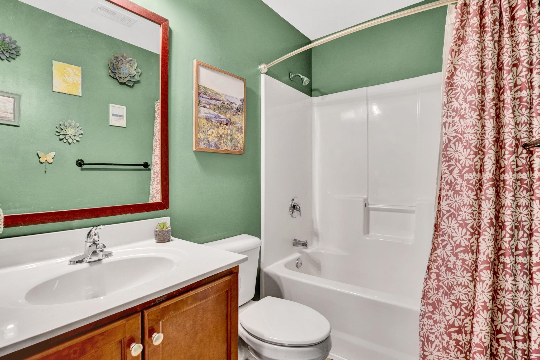 305 Bent River Drive Property Photo 30