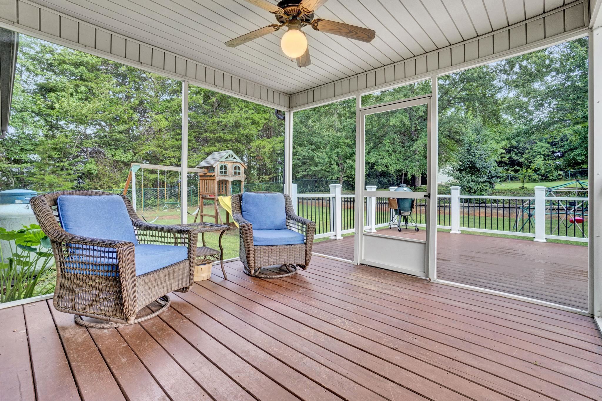 305 Bent River Drive Property Photo 35