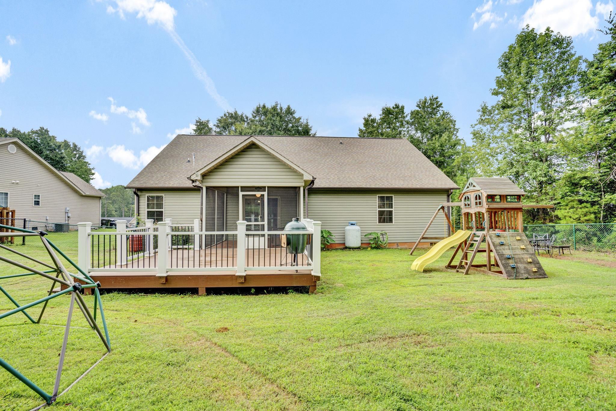 305 Bent River Drive Property Photo 39