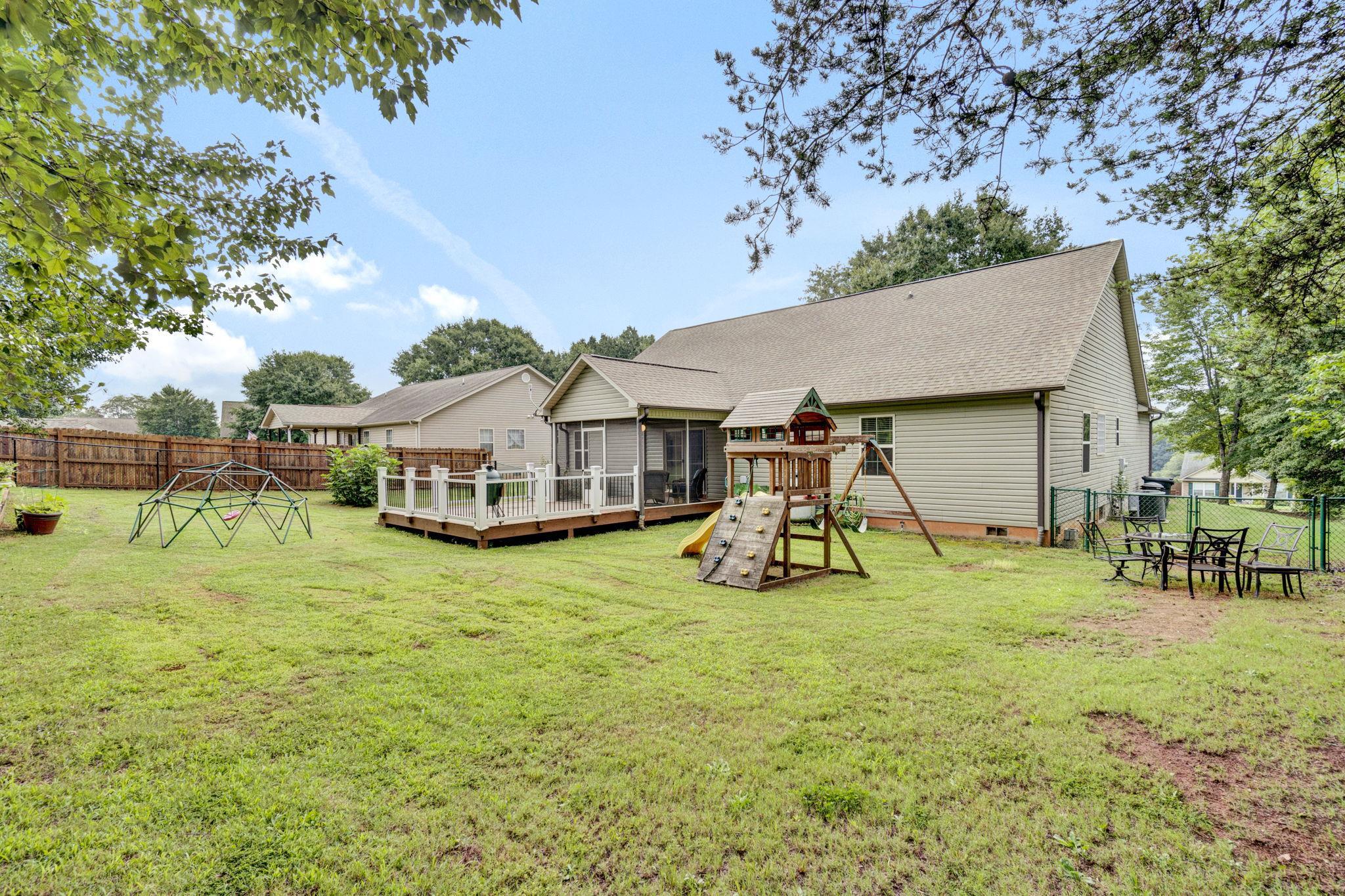 305 Bent River Drive Property Photo 41