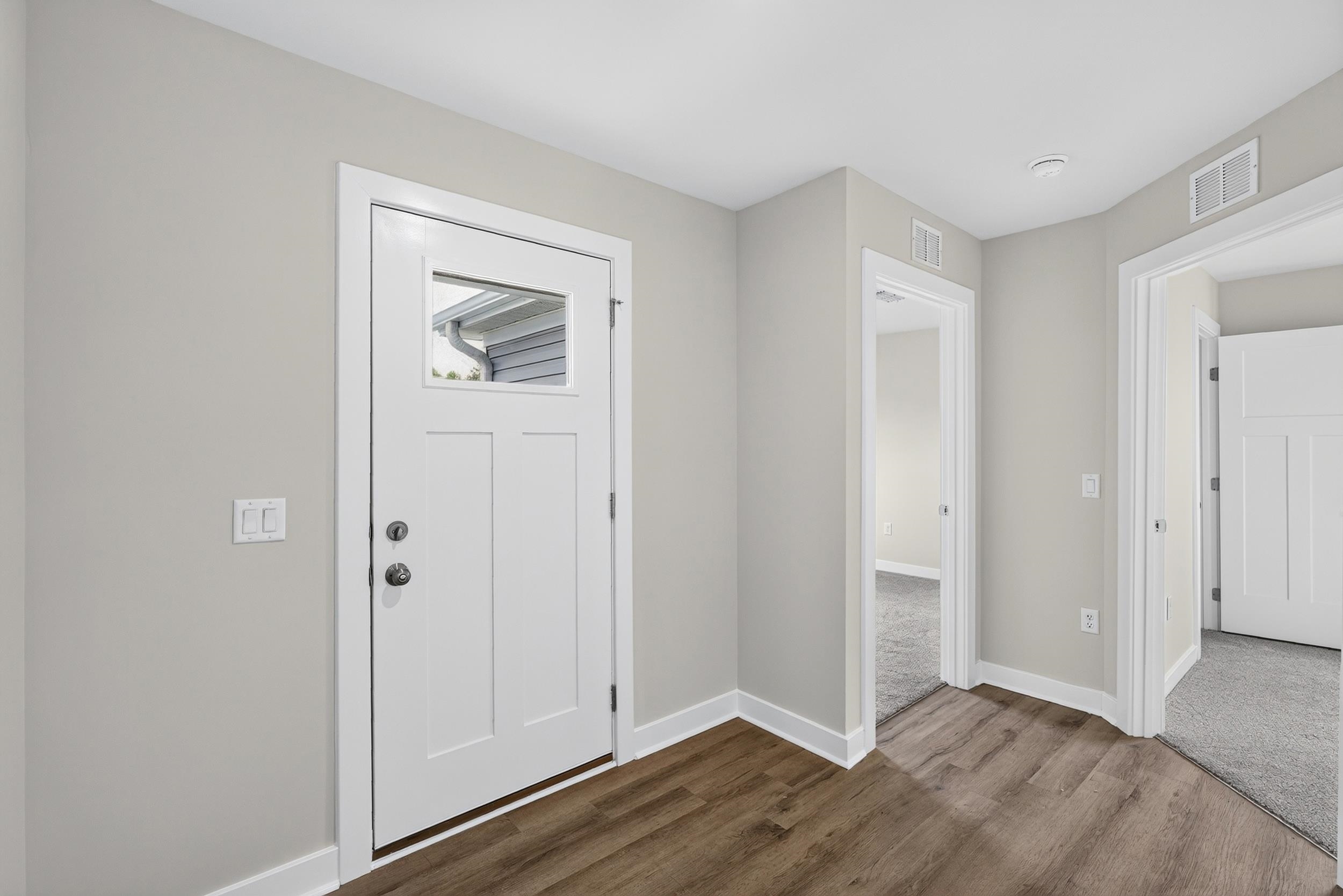 2271 Hemming Way Property Photo 4
