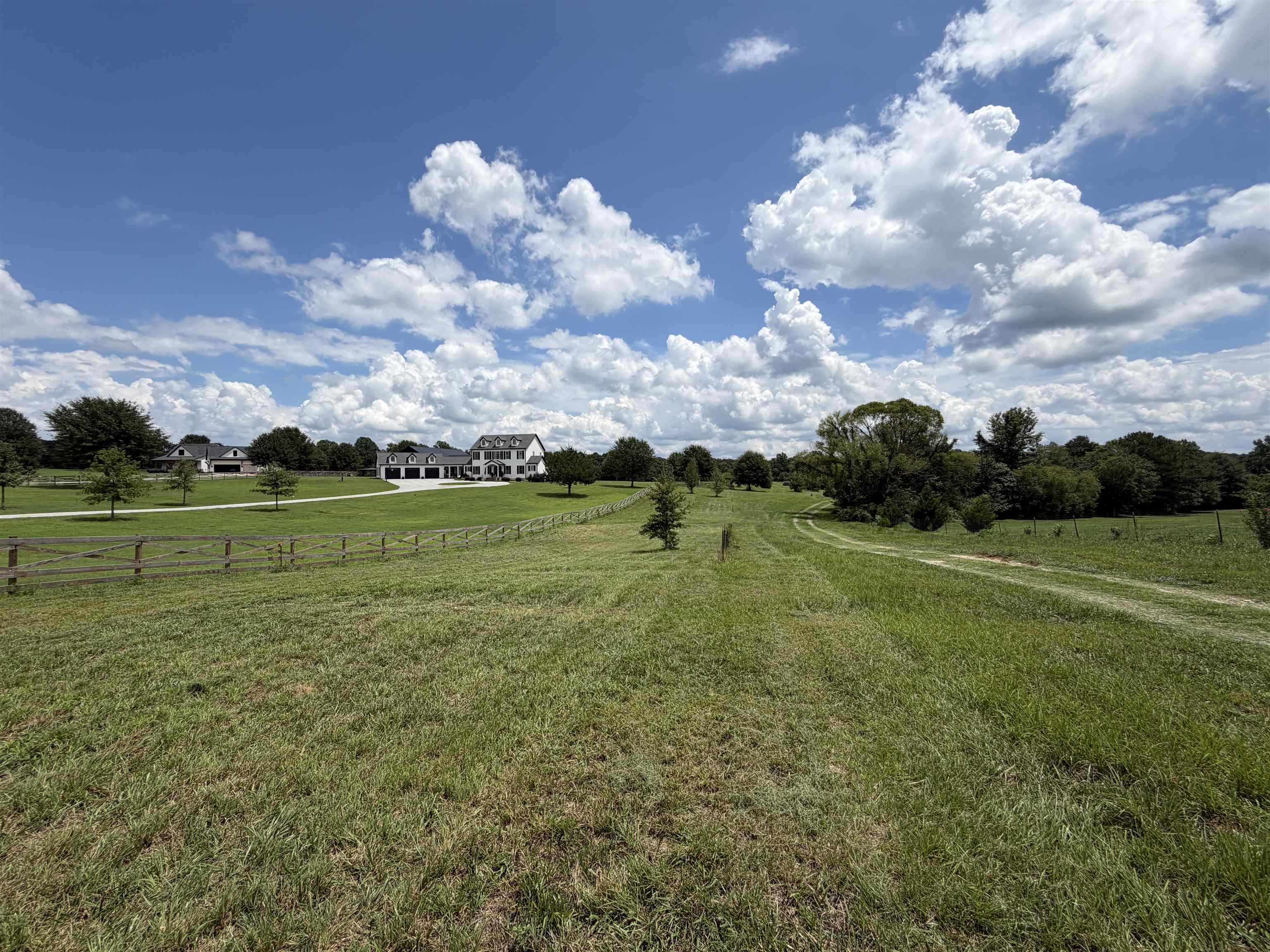 340288 Property Photo 3