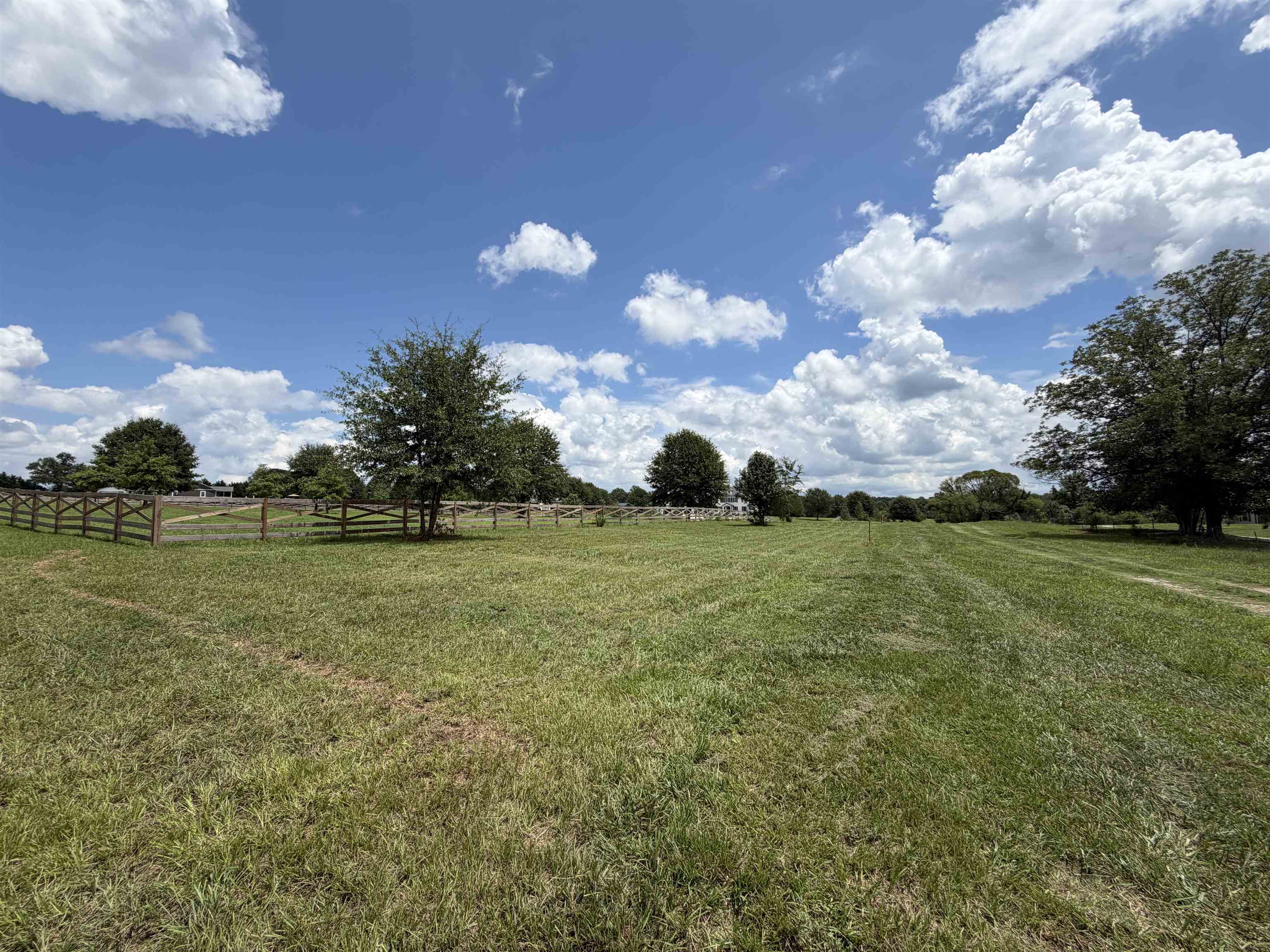340288 Property Photo 5