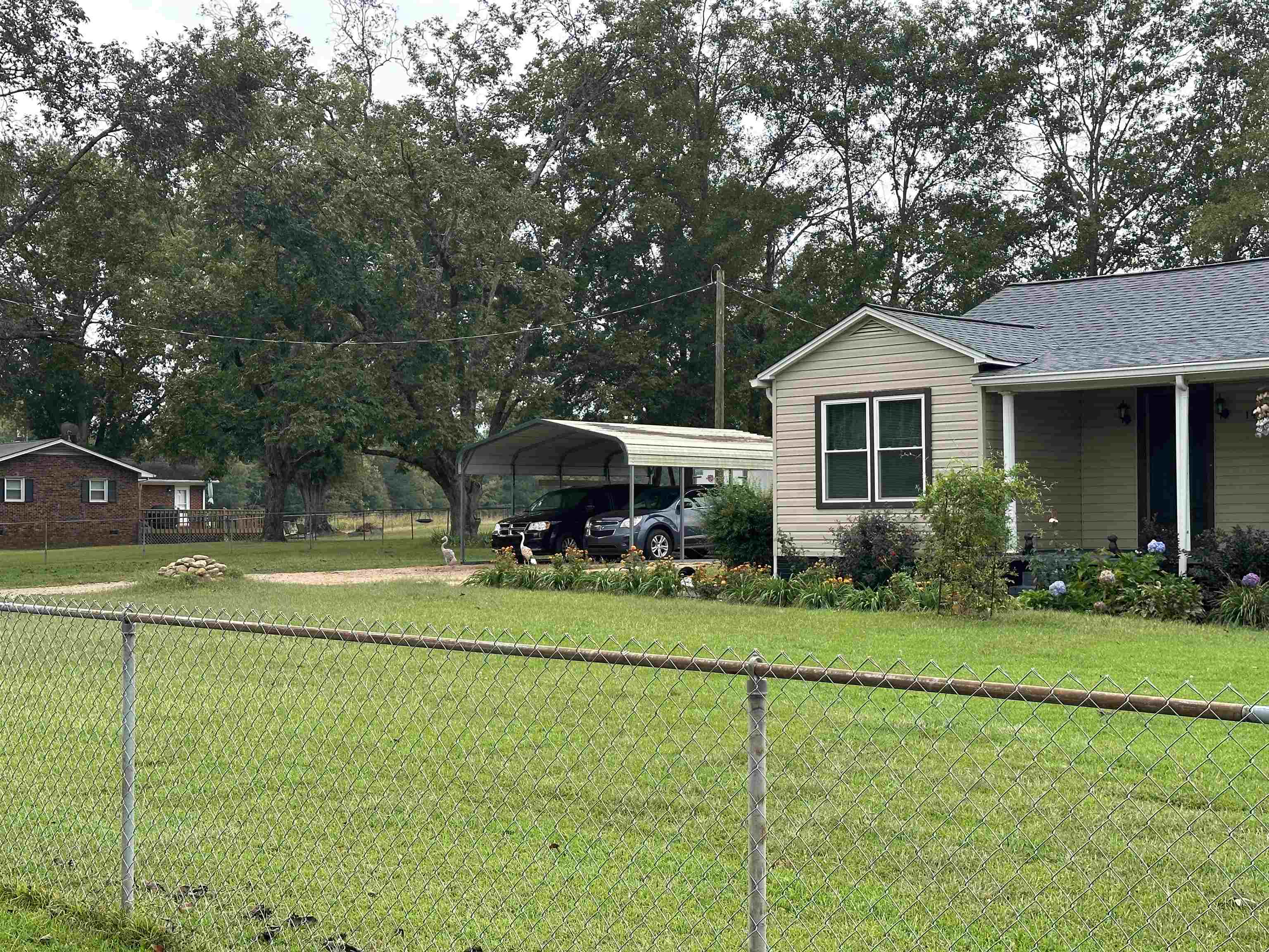 1470 Rocky Ridge Road Property Photo 3