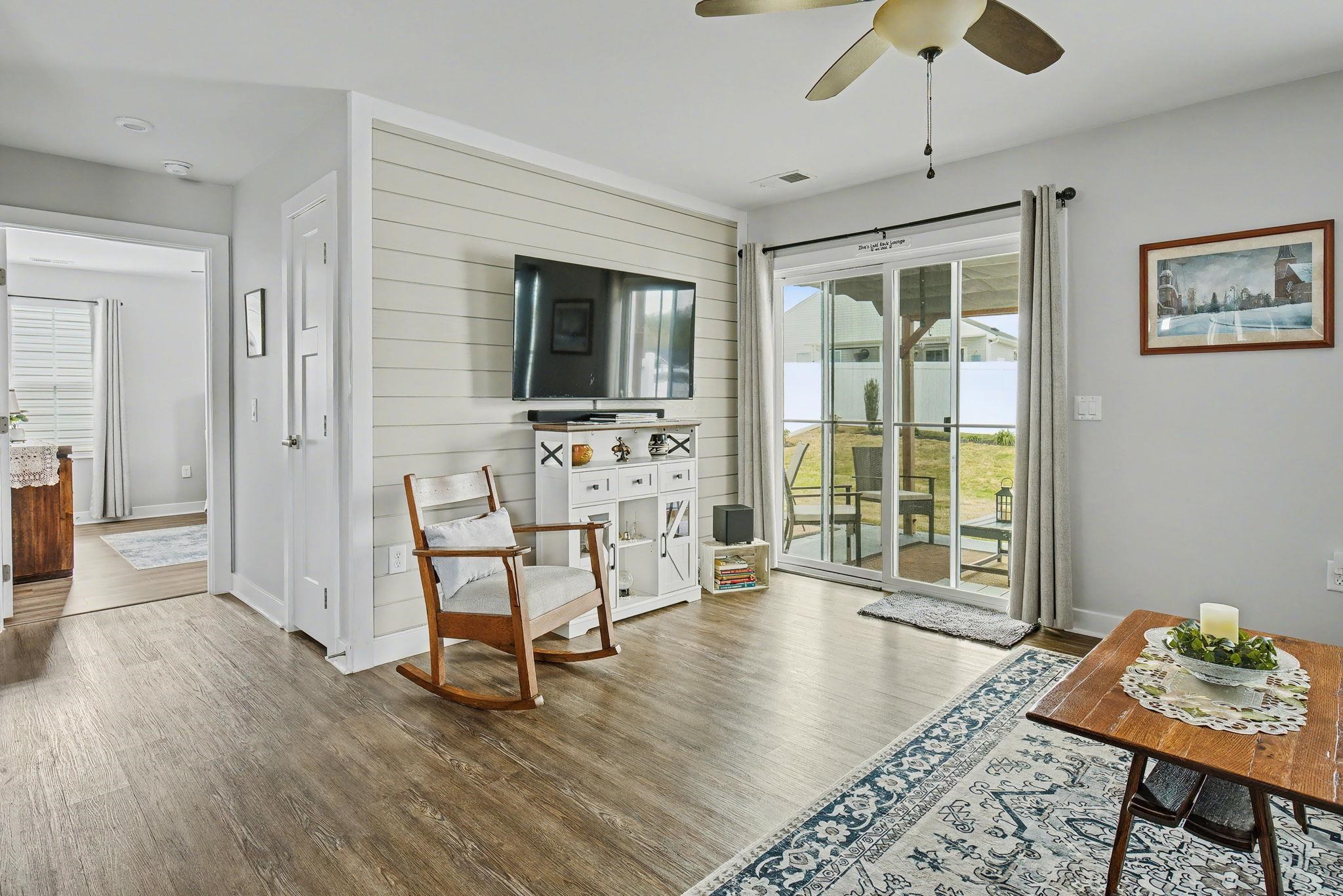 2231 Hemming Way Property Photo 17