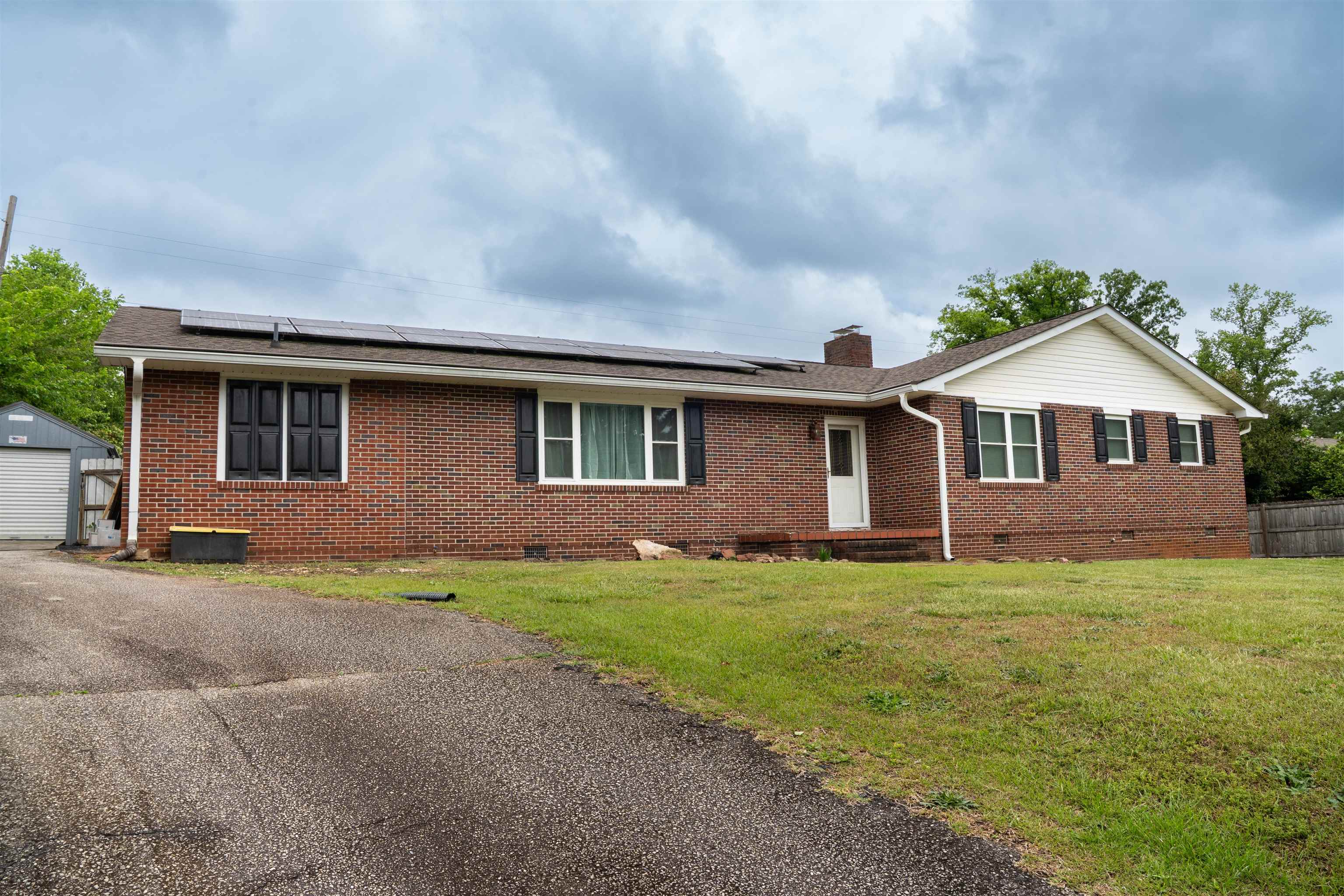 102 N Lanford Road Property Photo 29