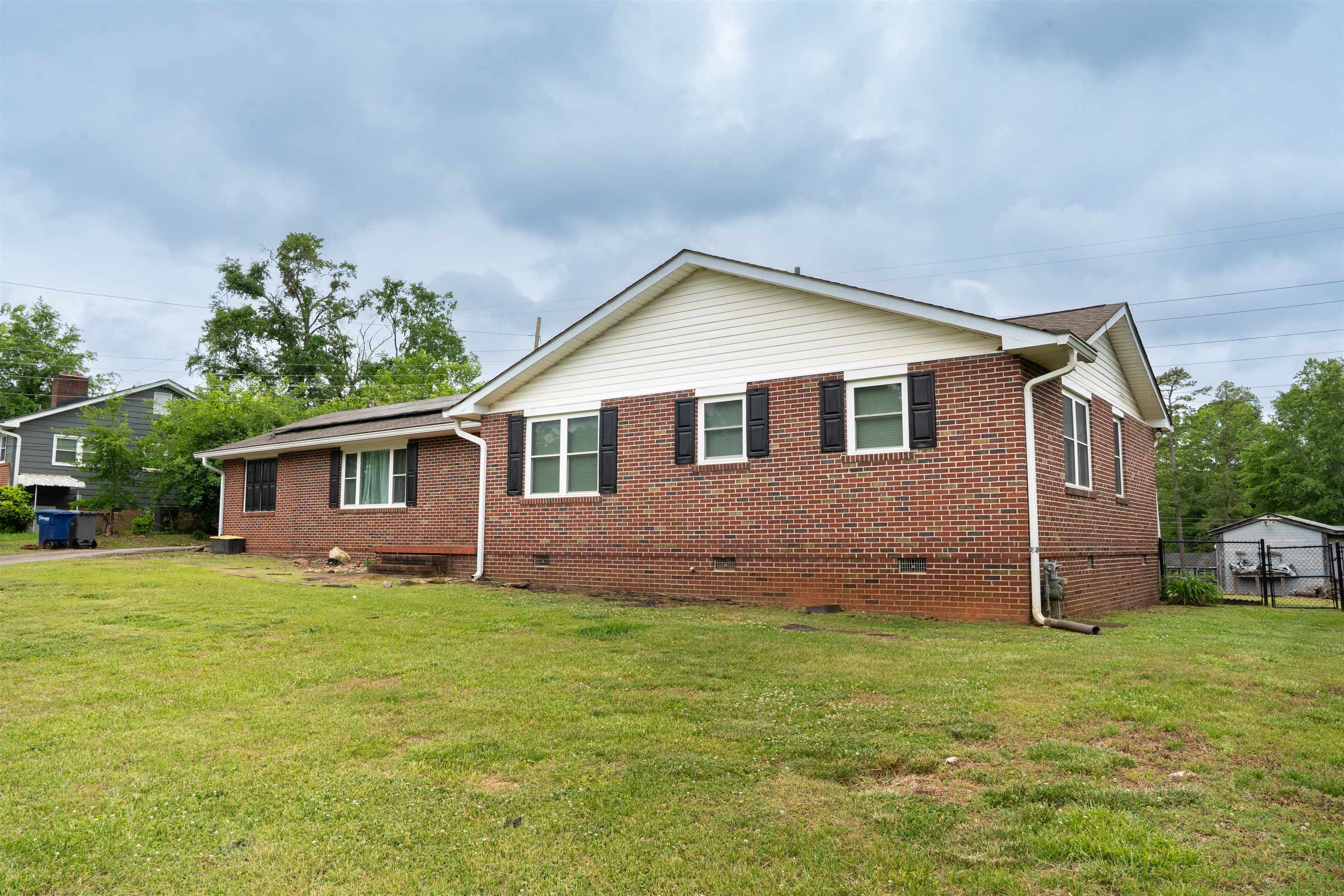 102 N Lanford Road Property Photo 30