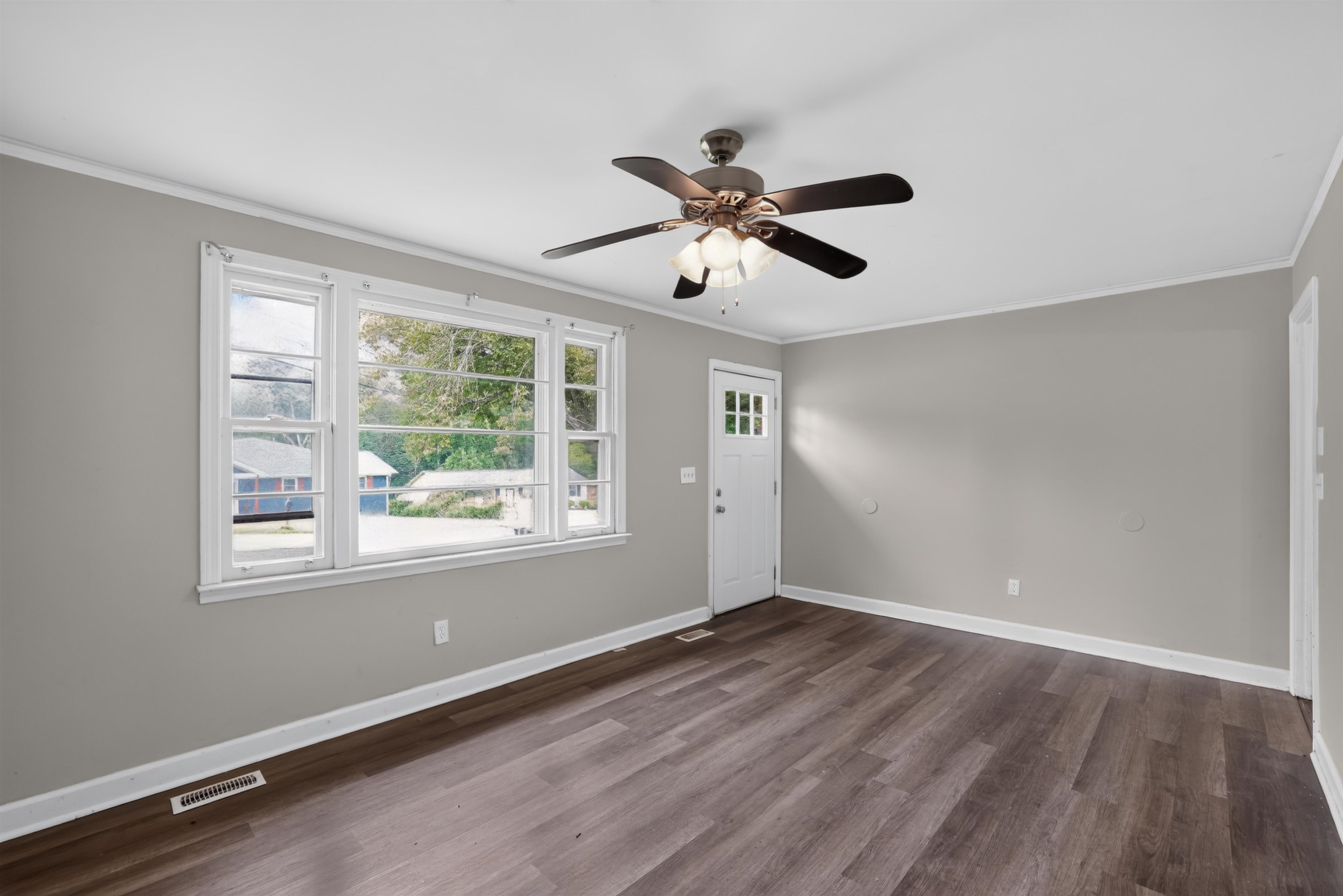 26 State Road Property Photo 16