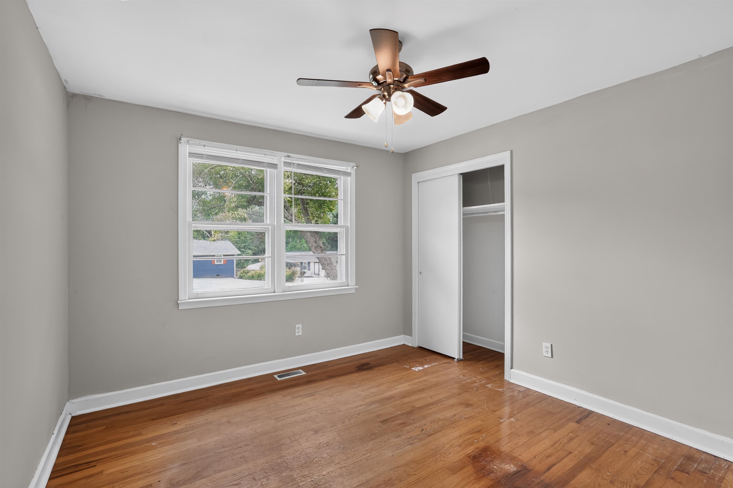 26 State Road Property Photo 33