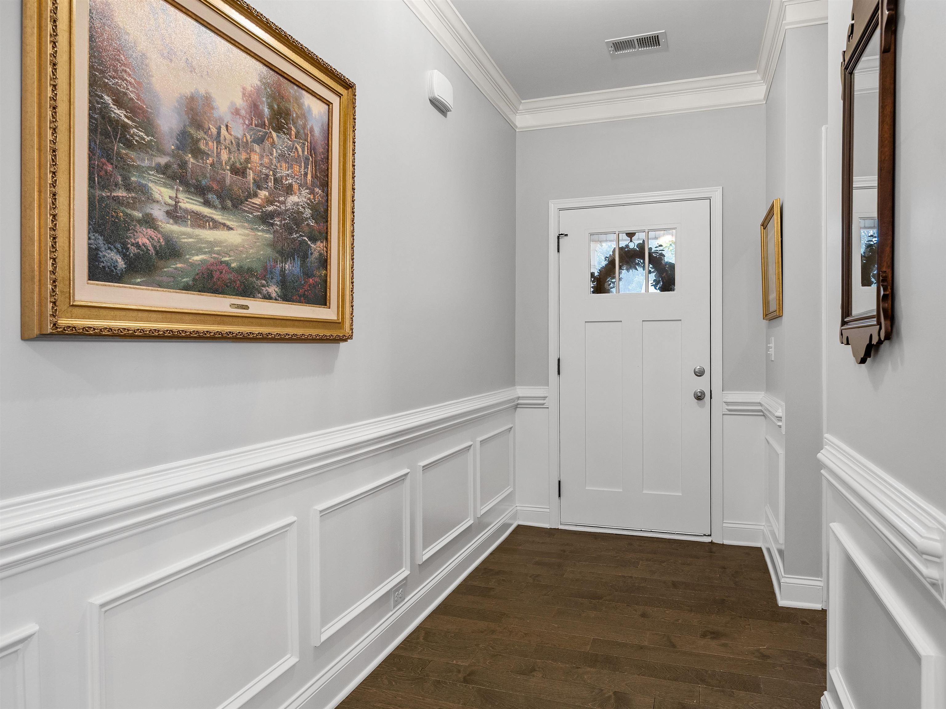 973 Deepwood Court Property Photo 4