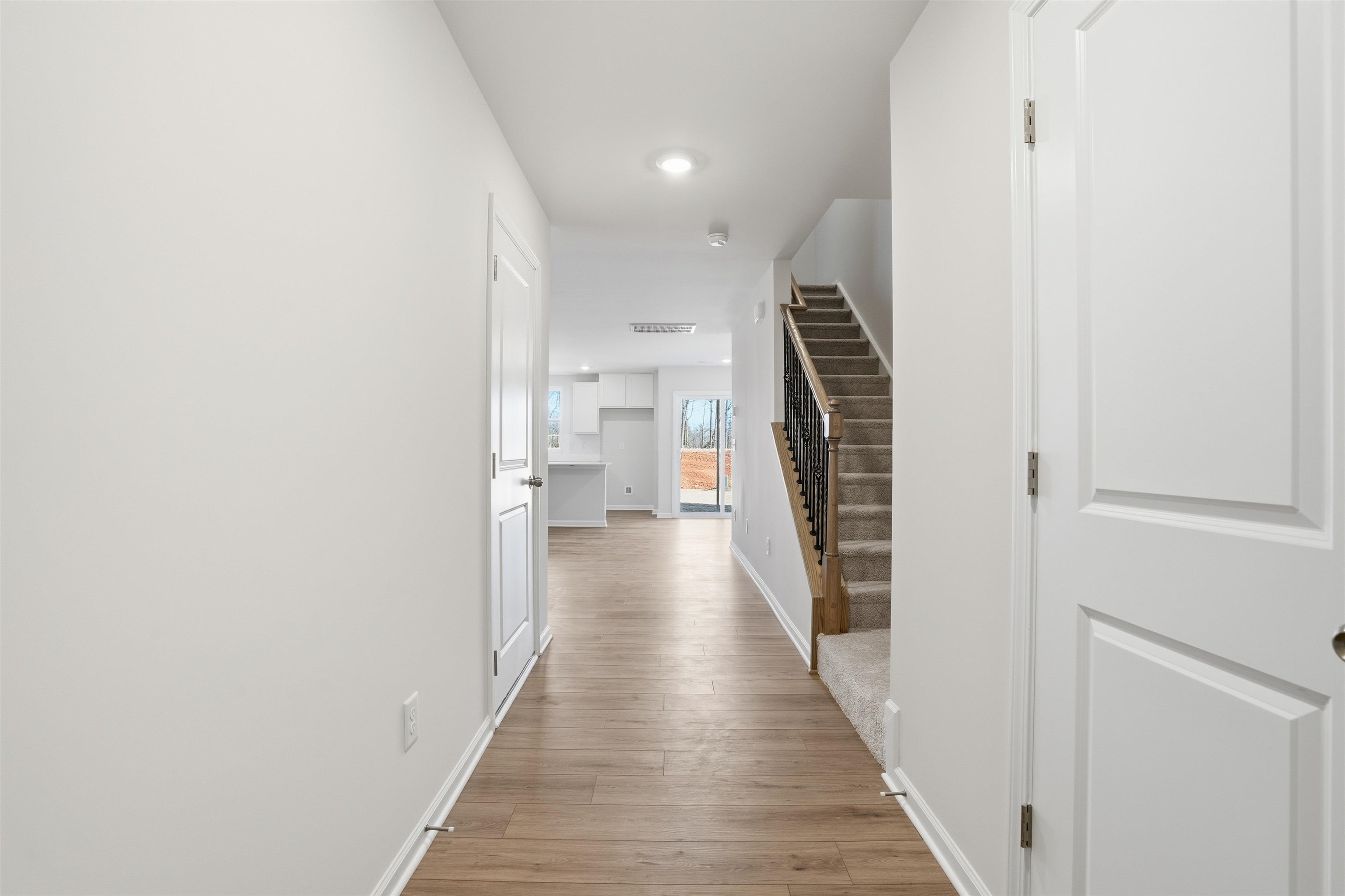 122 Bluehaven Drive Property Photo 2