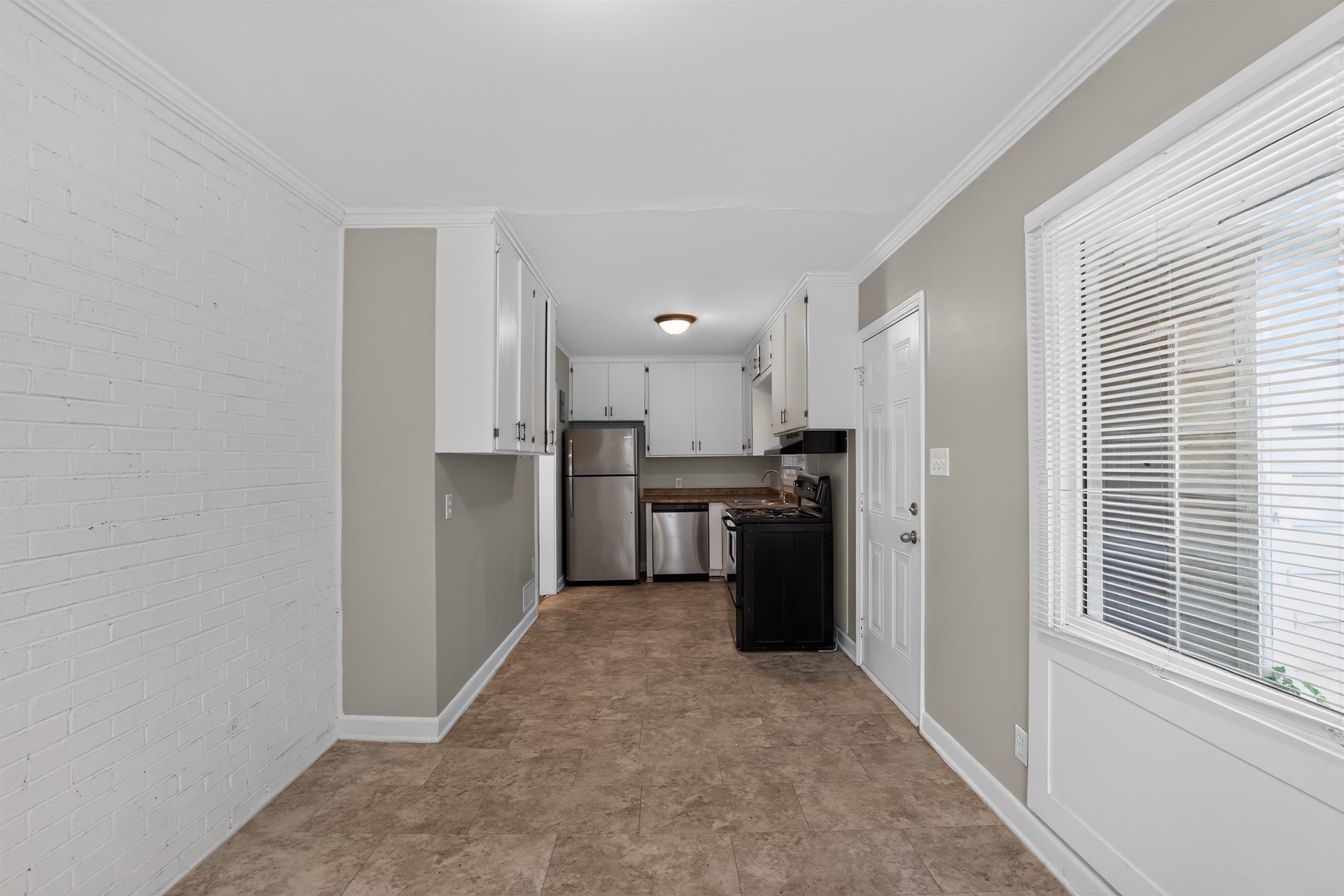 114 1st Avenue Property Photo 27