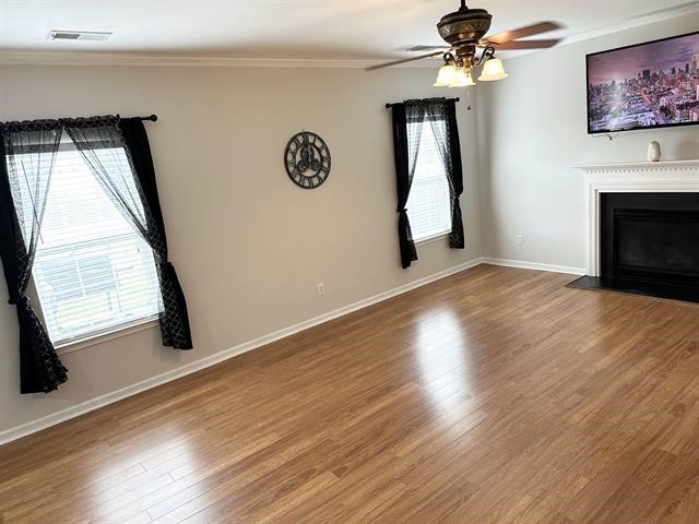 408 Sweeny Court Property Photo 8