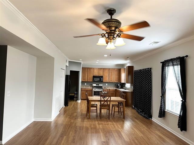 408 Sweeny Court Property Photo 9
