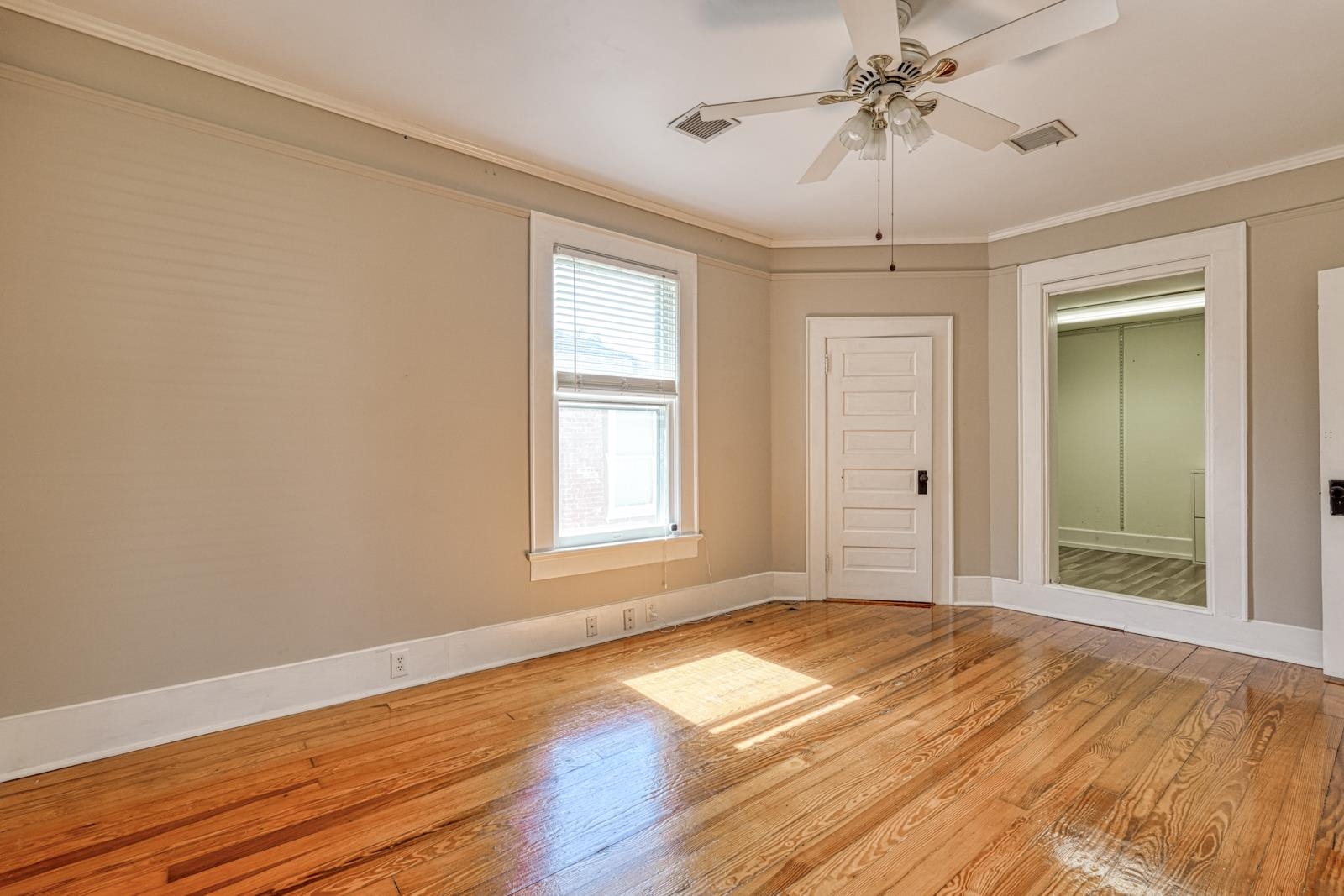 120 Connecticut Avenue Property Photo 23