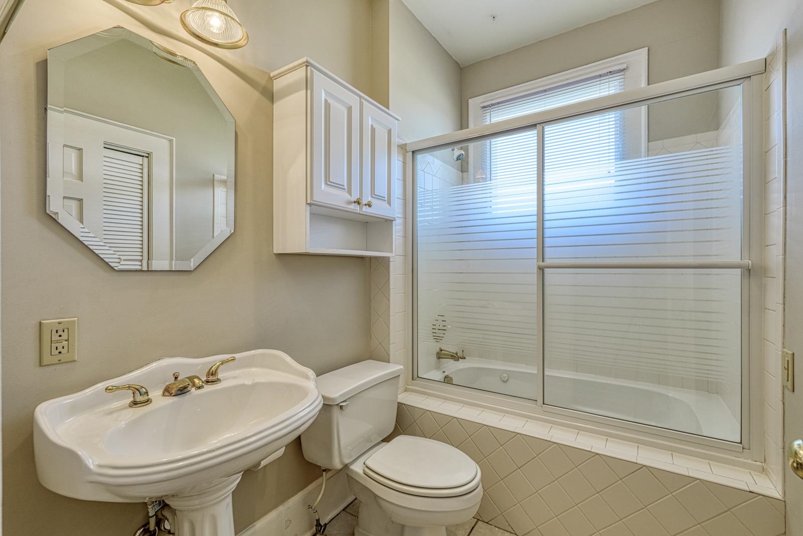 120 Connecticut Avenue Property Photo 33