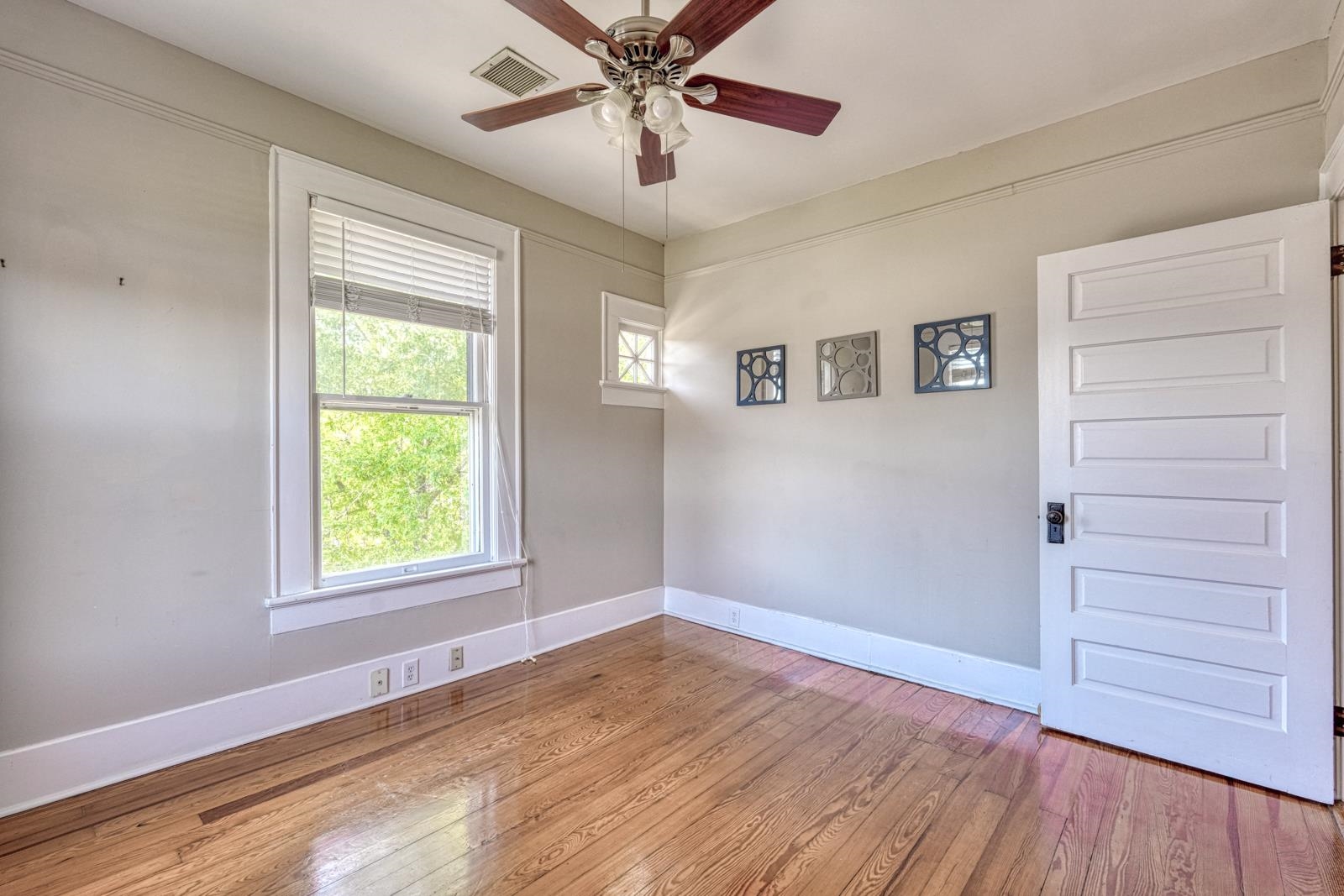 120 Connecticut Avenue Property Photo 37