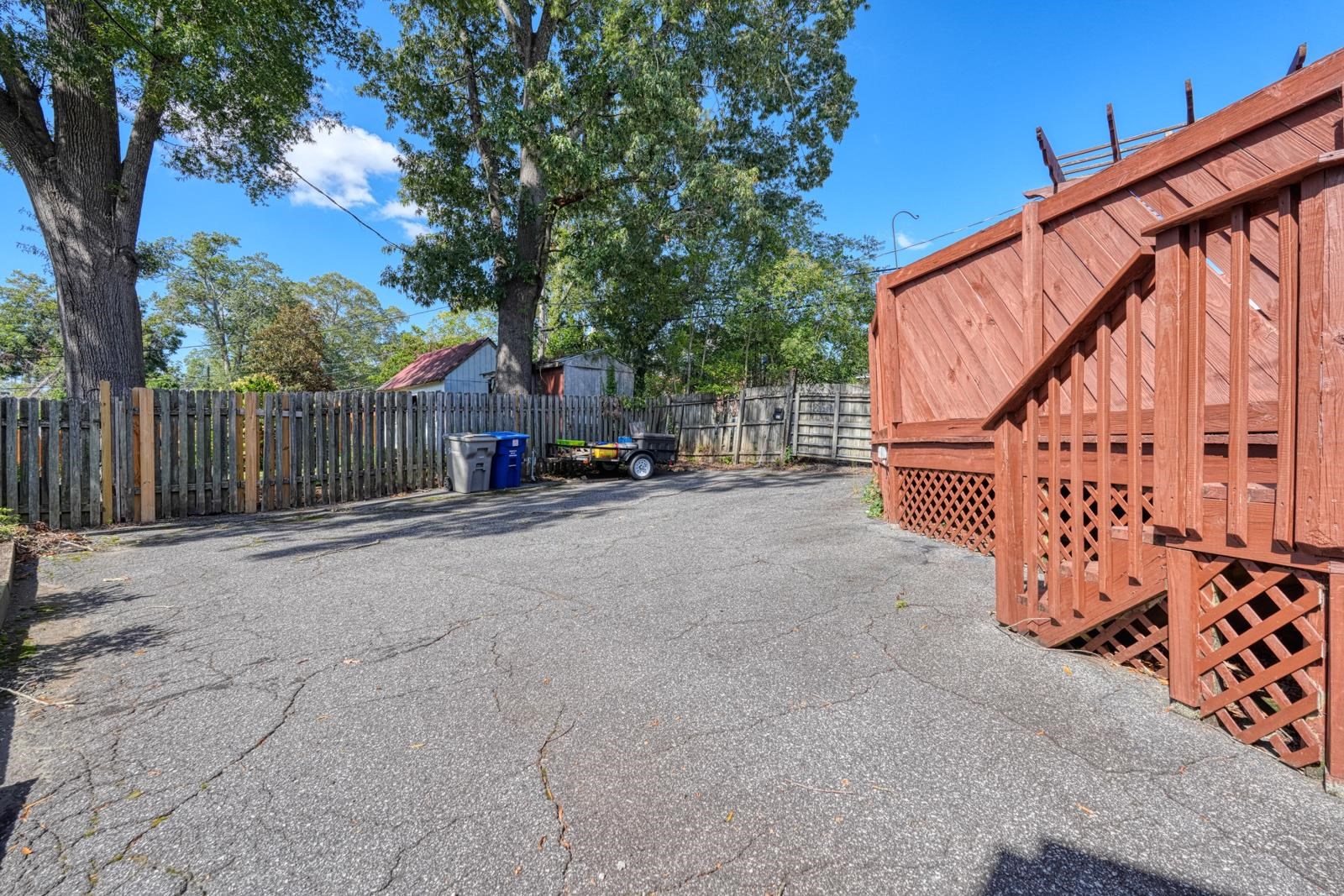120 Connecticut Avenue Property Photo 44