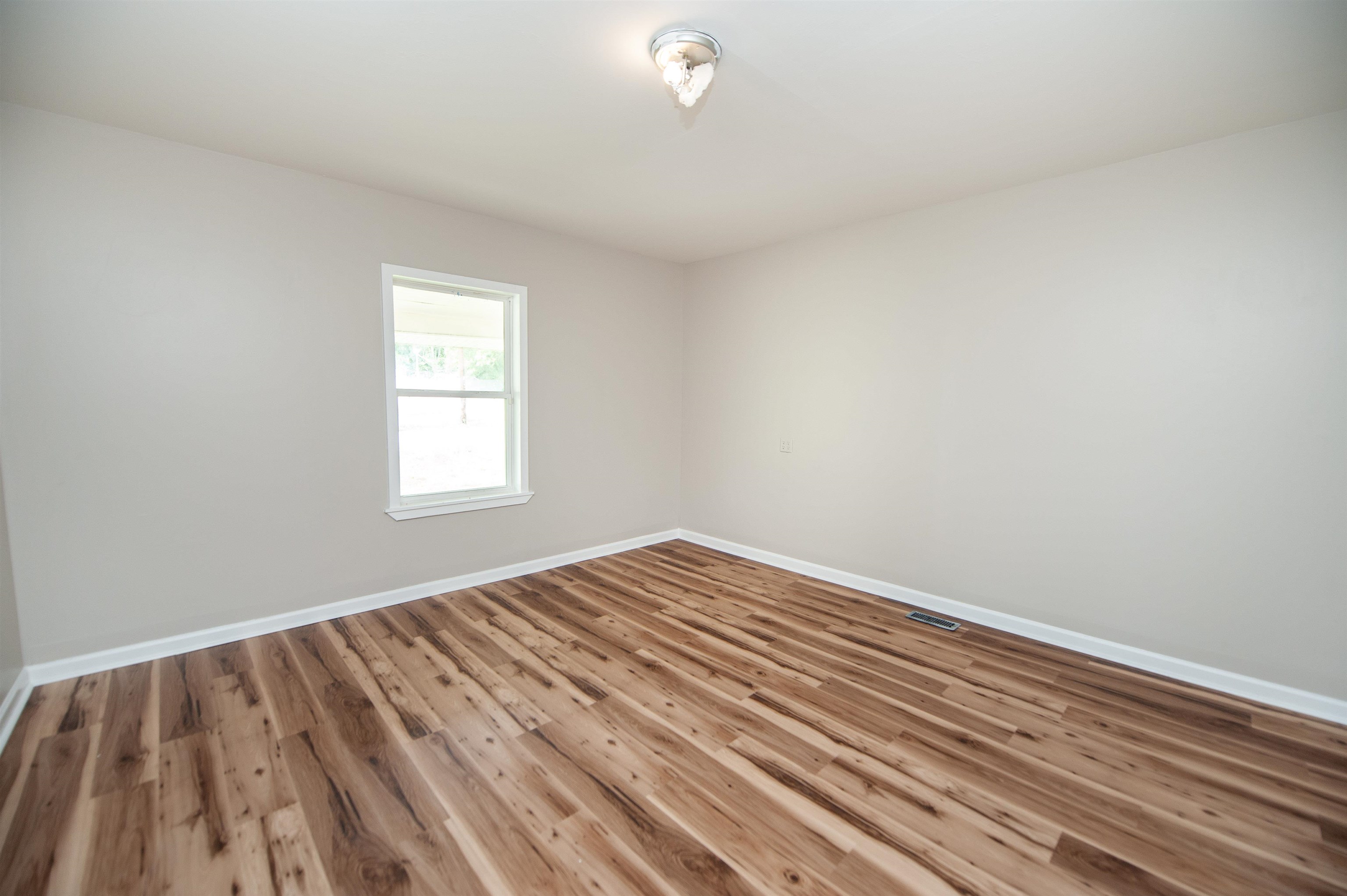 445 Arch Street Property Photo 13