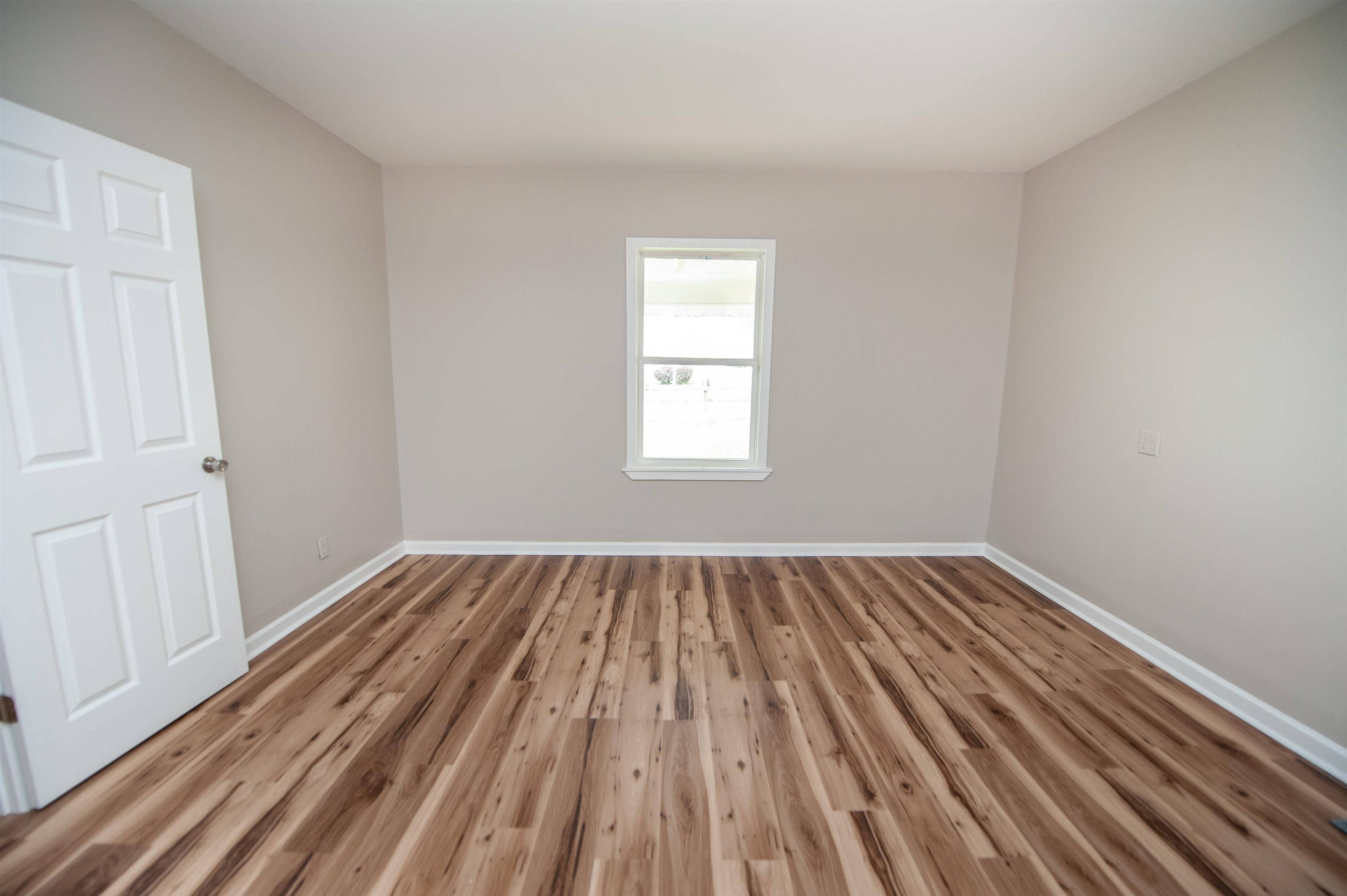 445 Arch Street Property Photo 14