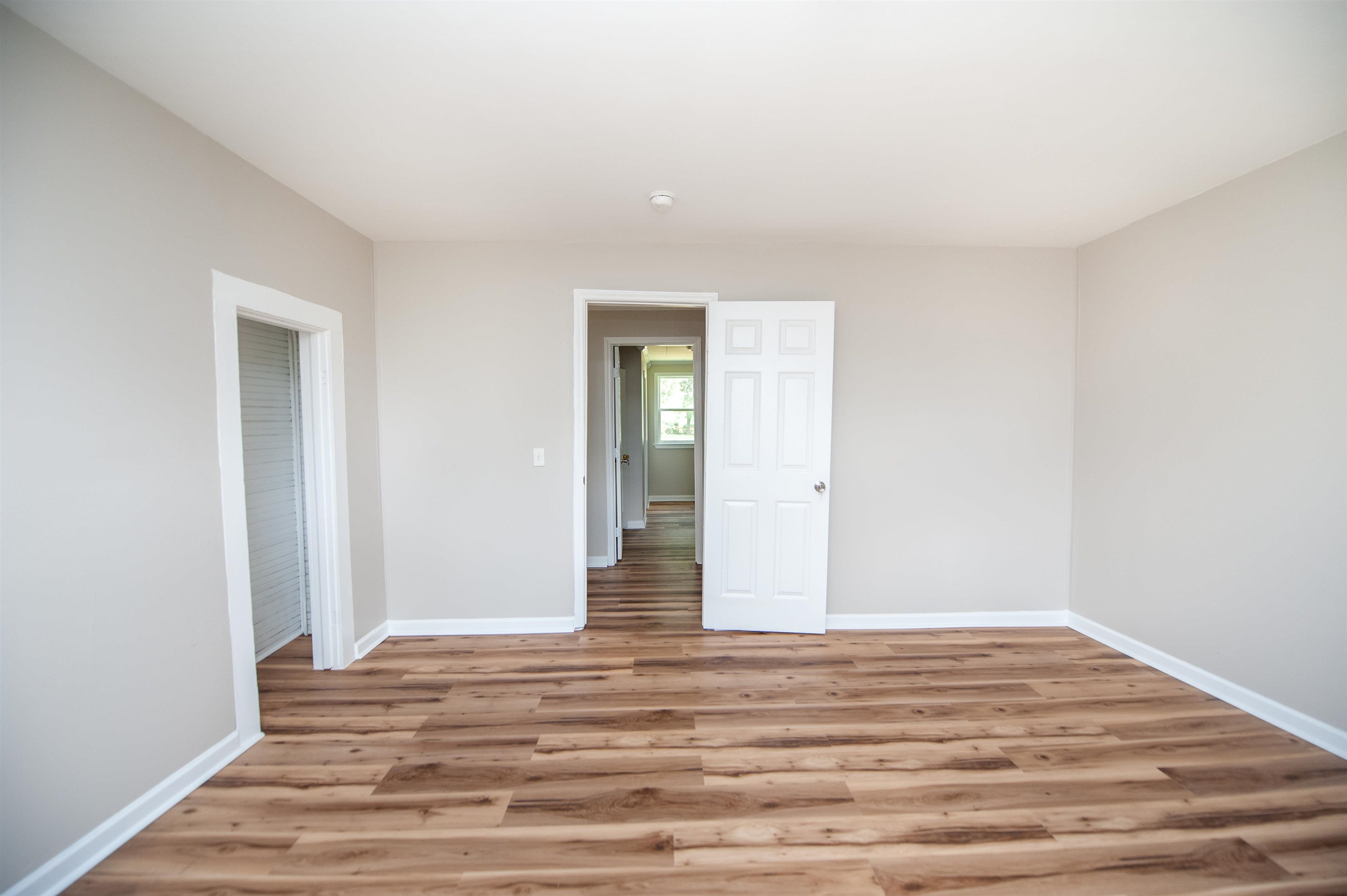 445 Arch Street Property Photo 18