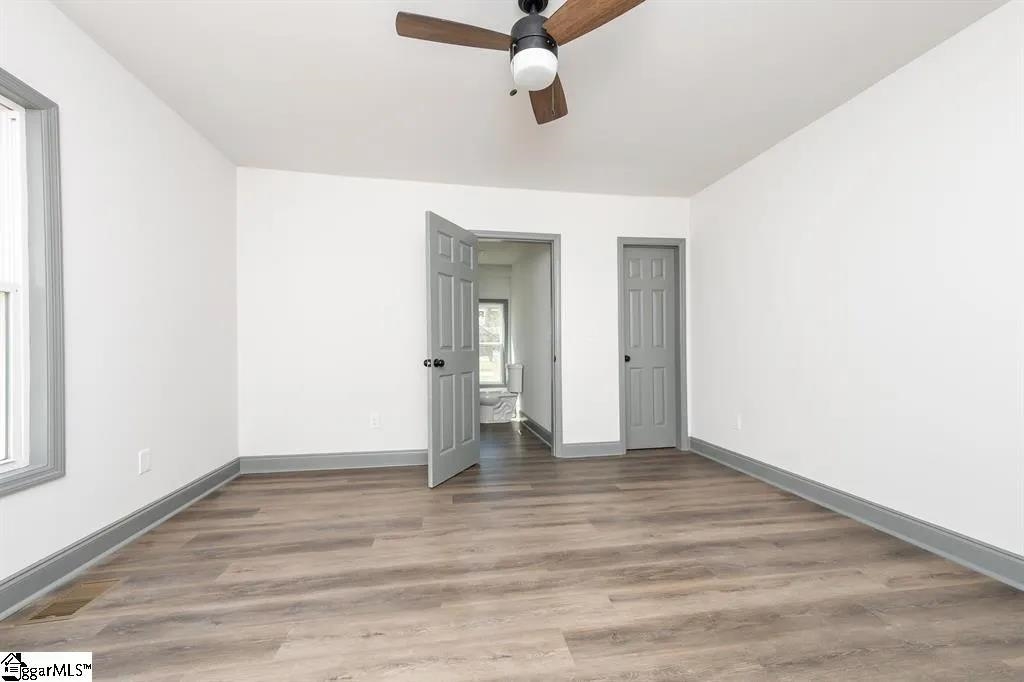 1208 W Main Street Property Photo 12