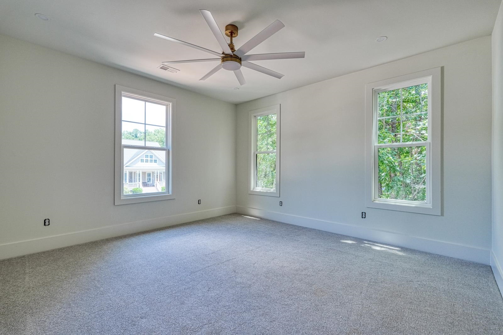 2040 Ivy Cottage Path Property Photo 27
