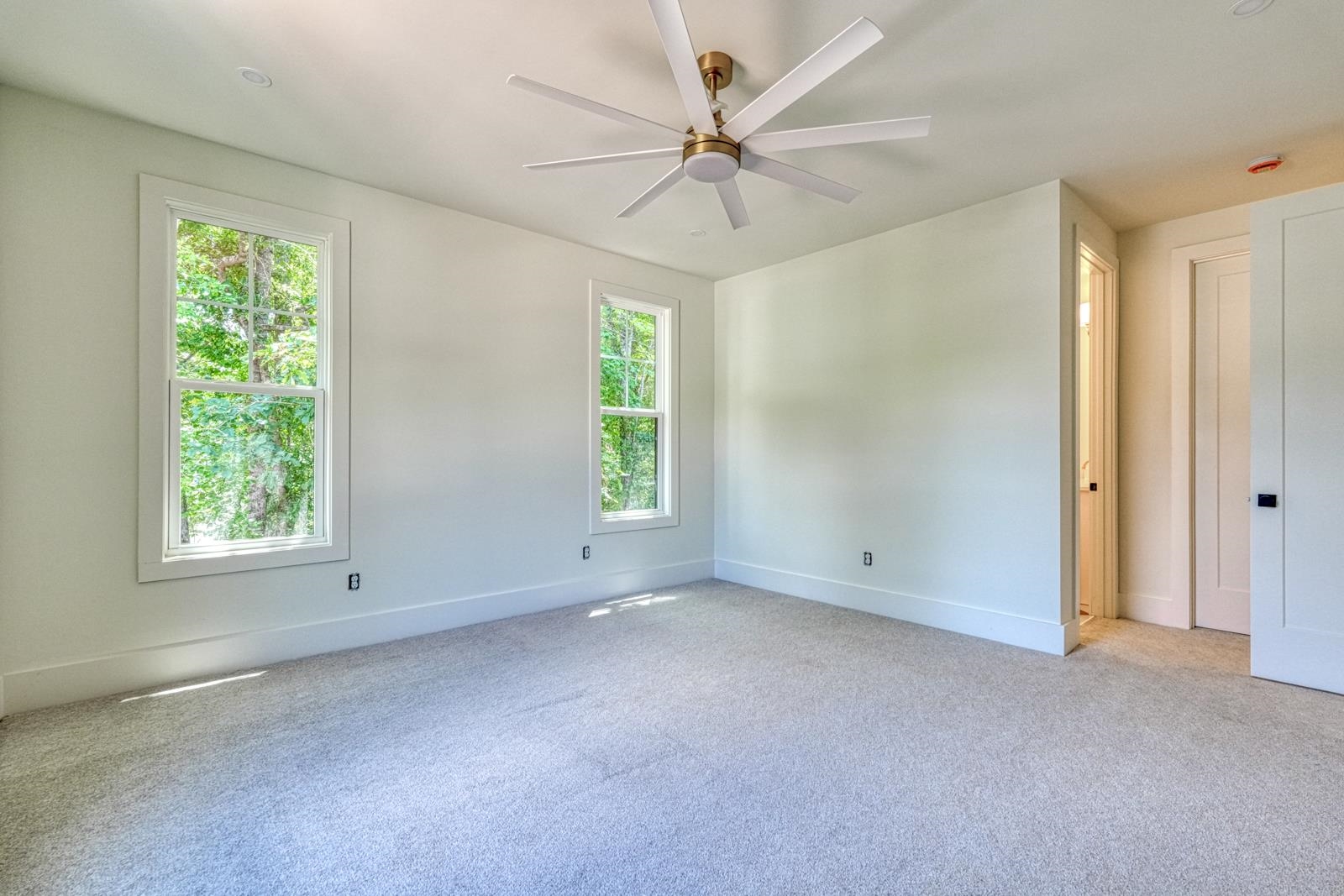 2040 Ivy Cottage Path Property Photo 33