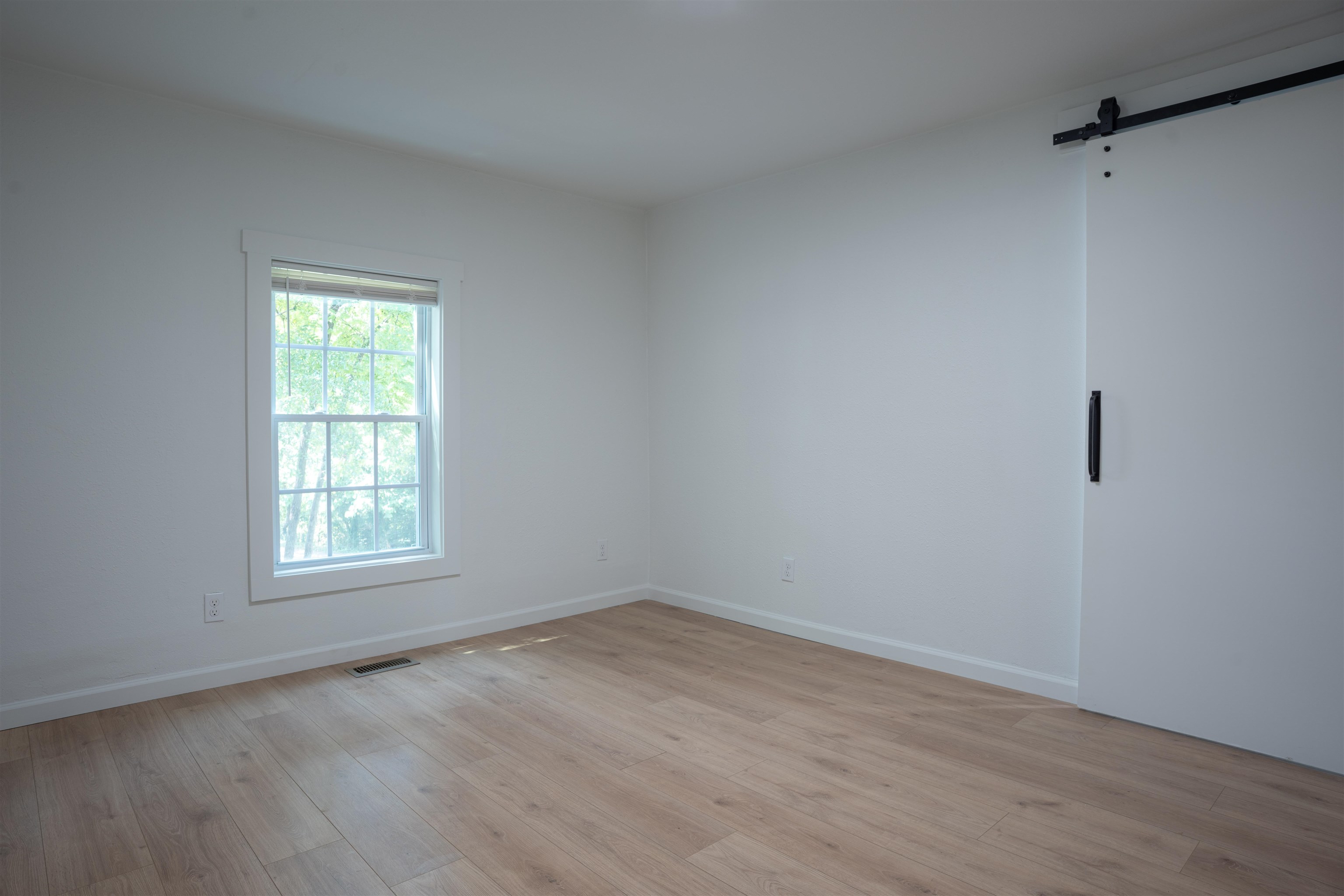 70 Clippard St Property Photo 19