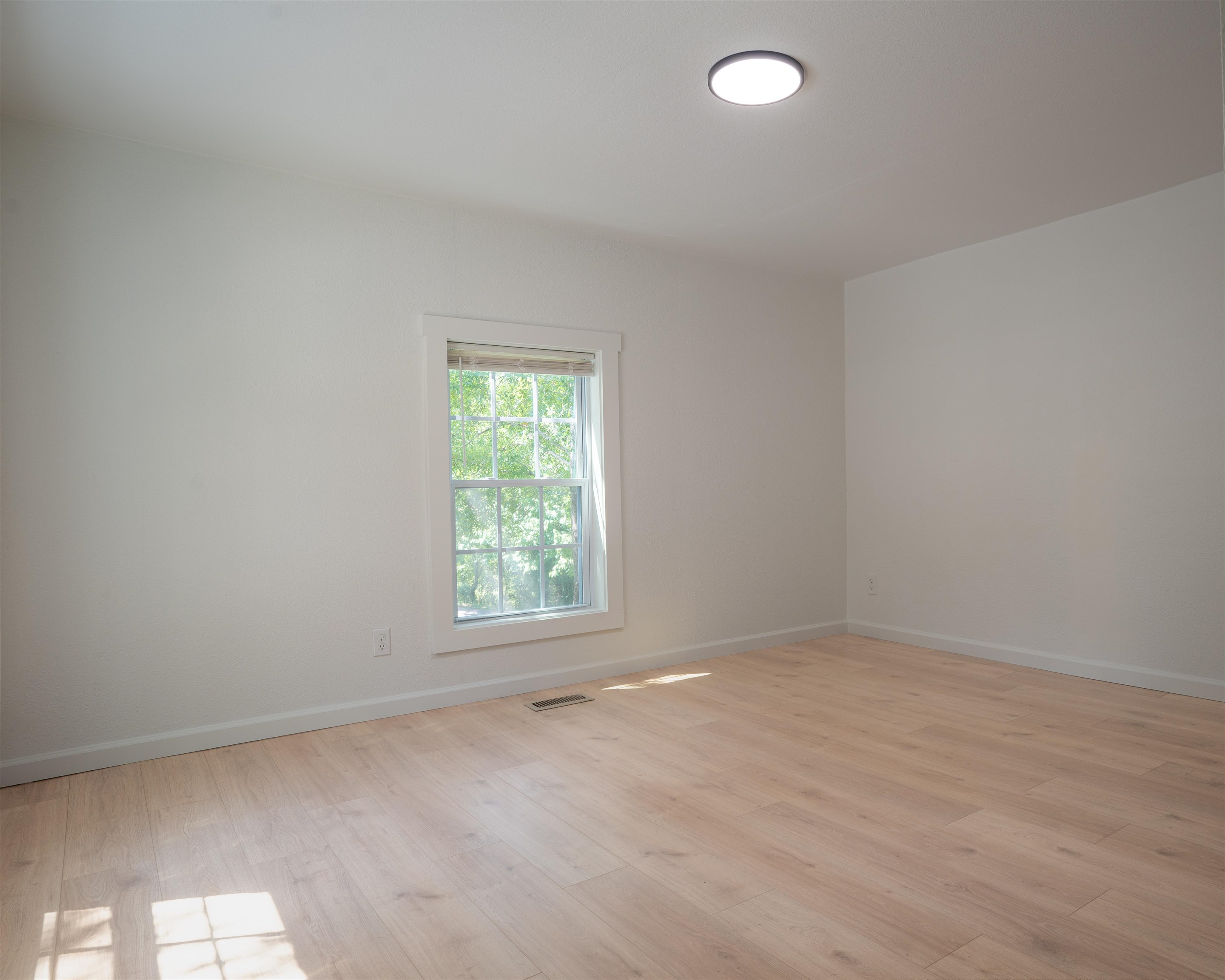 70 Clippard St Property Photo 26
