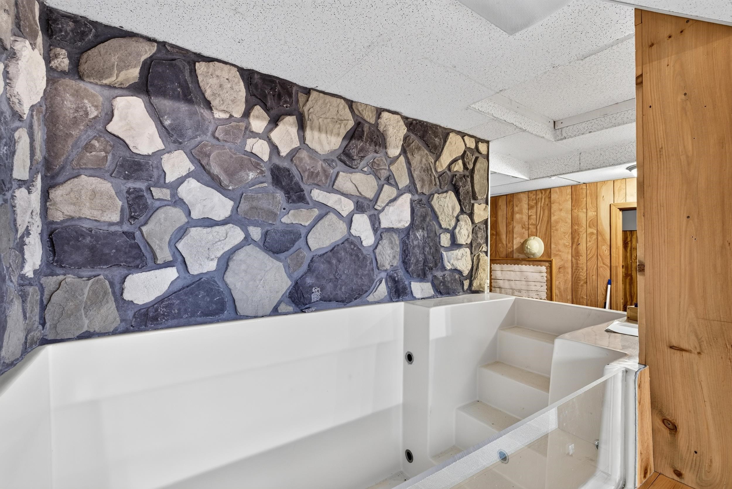 340388 Property Photo 10