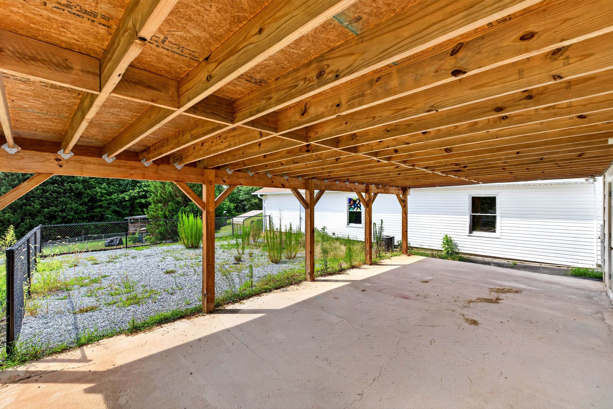 340388 Property Photo 34