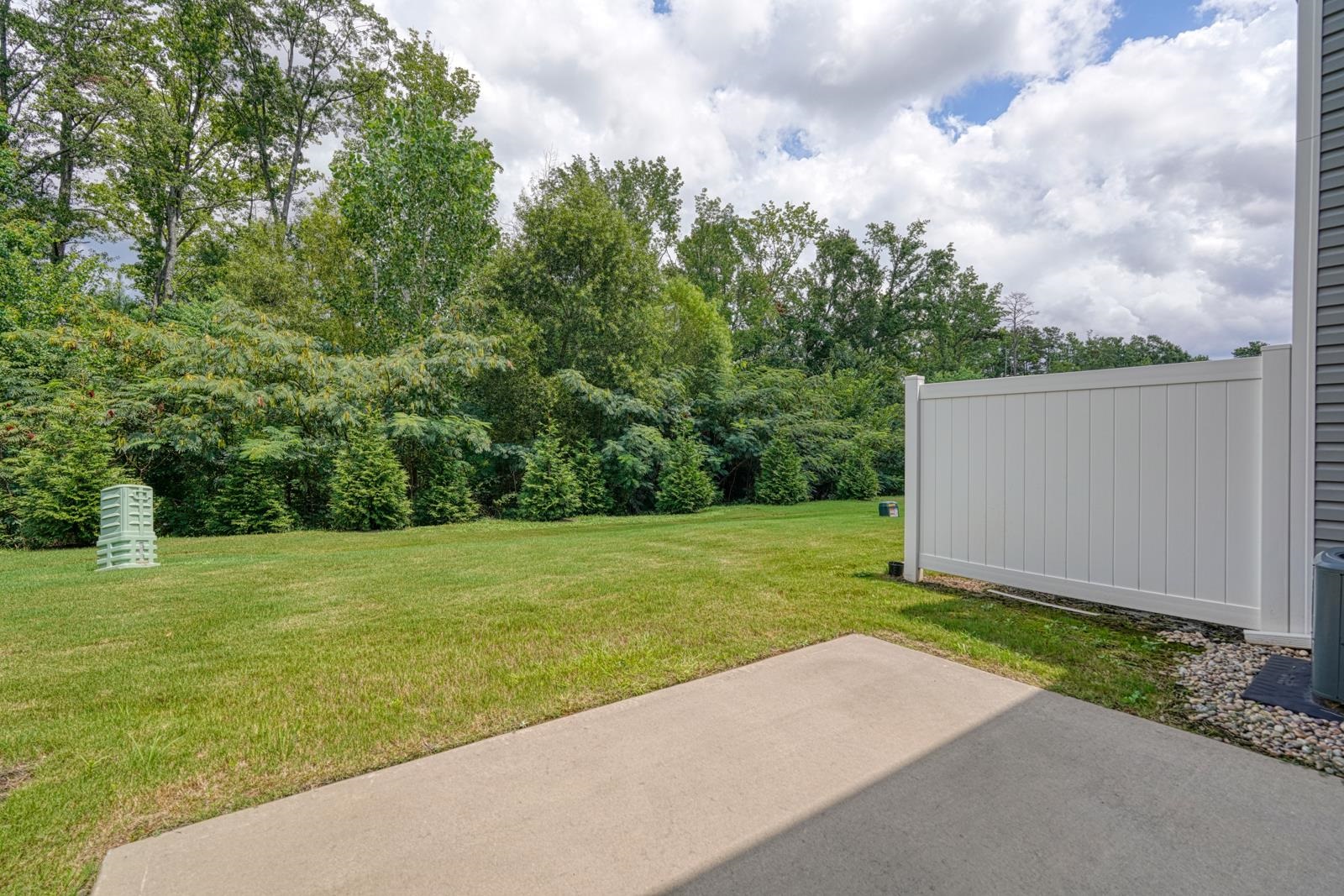 563 Preakness Property Photo 2
