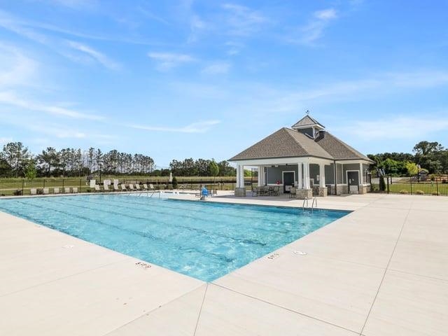 2117 Pierett Circle Property Photo 5