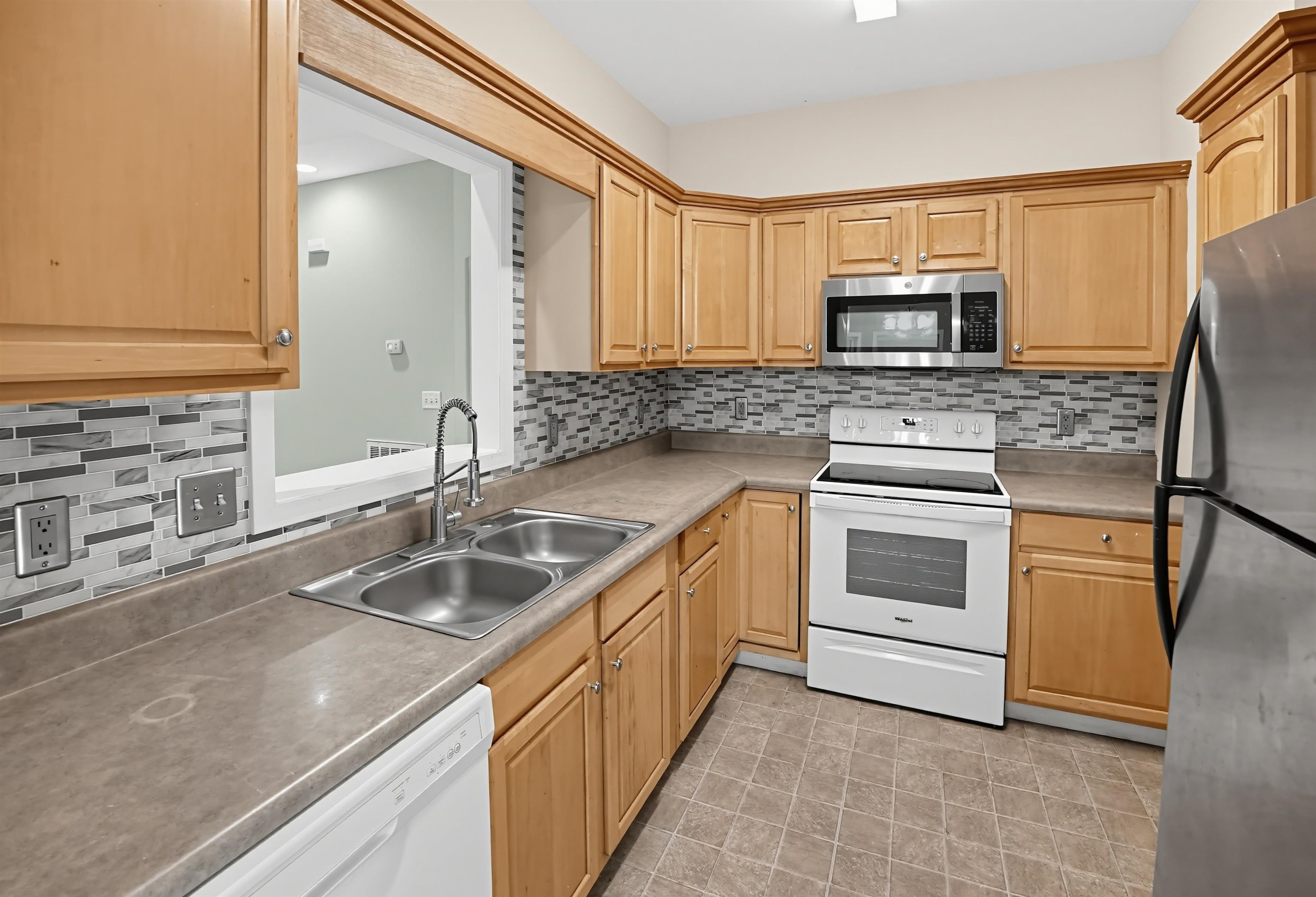 112 Ashton Lane Property Photo 15