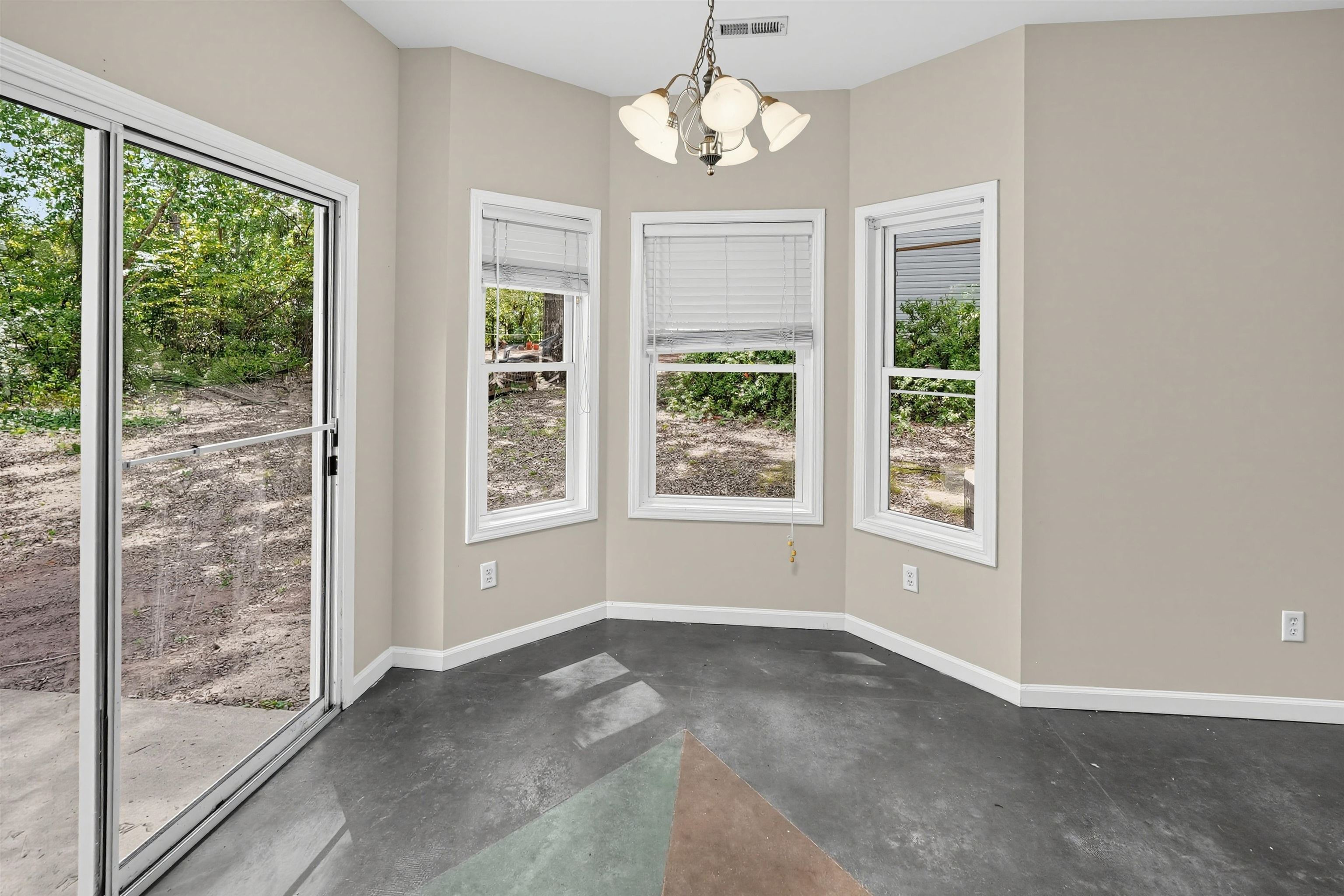 112 Ashton Lane Property Photo 17