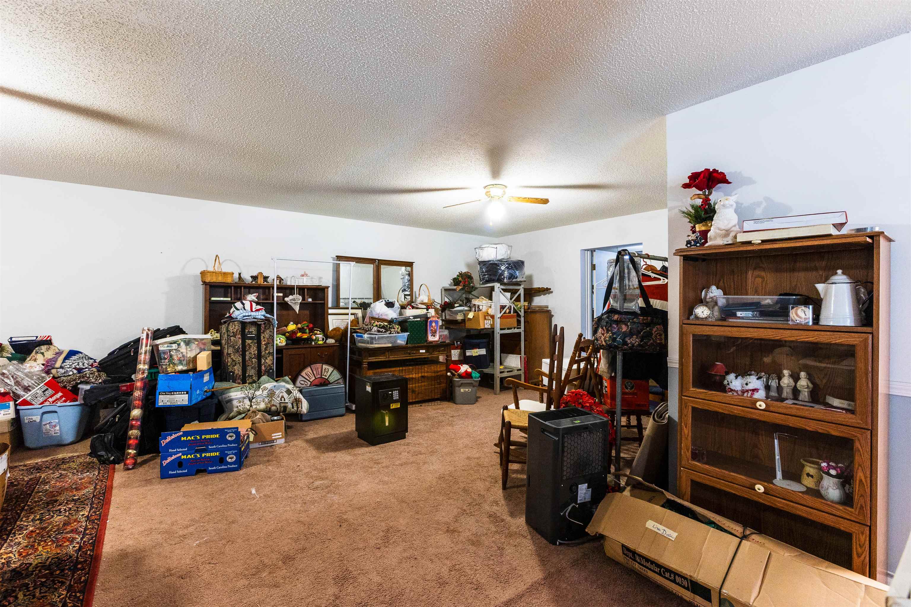 424 Edgewater Dr Property Photo 15