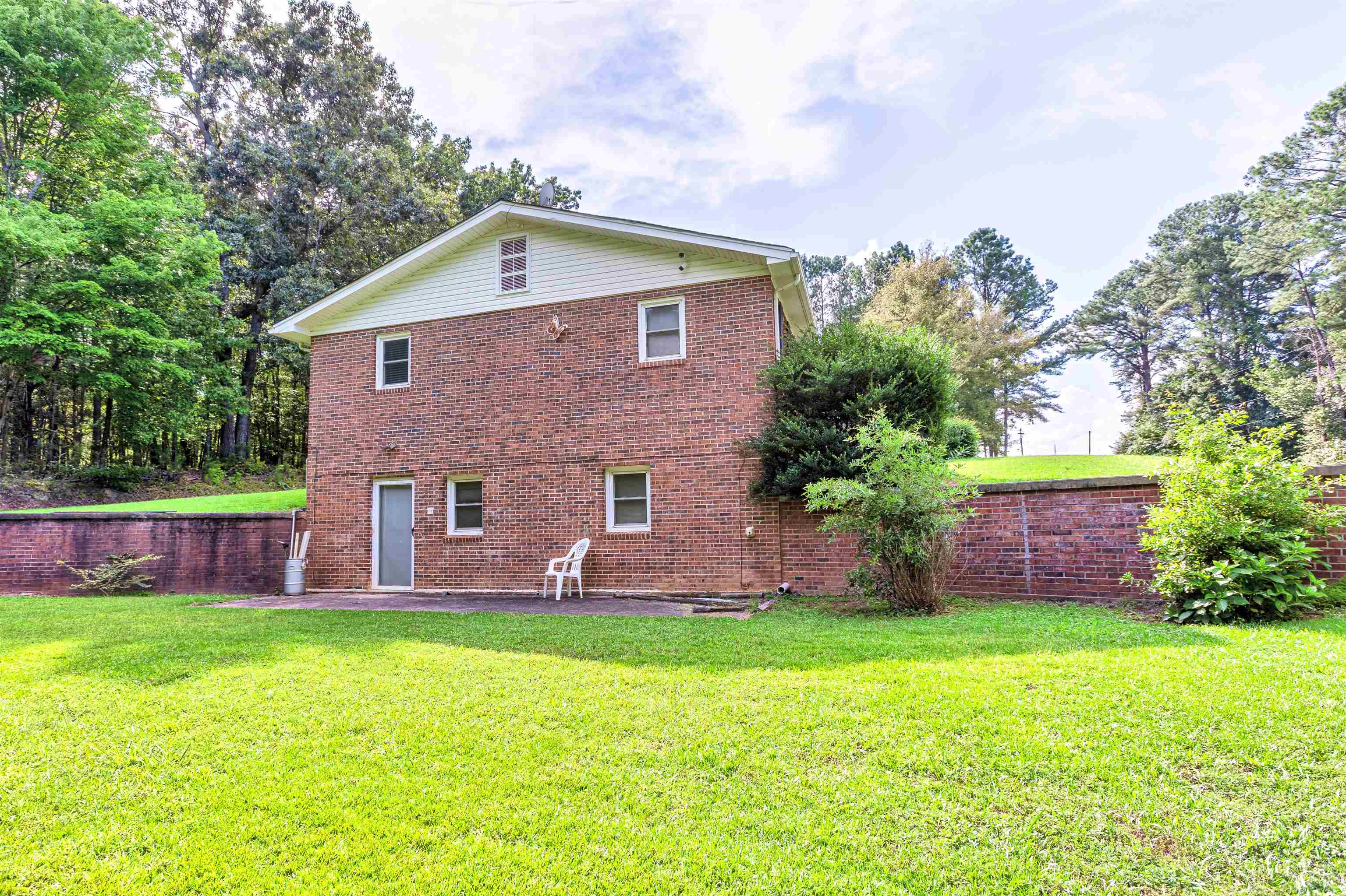 424 Edgewater Dr Property Photo 33